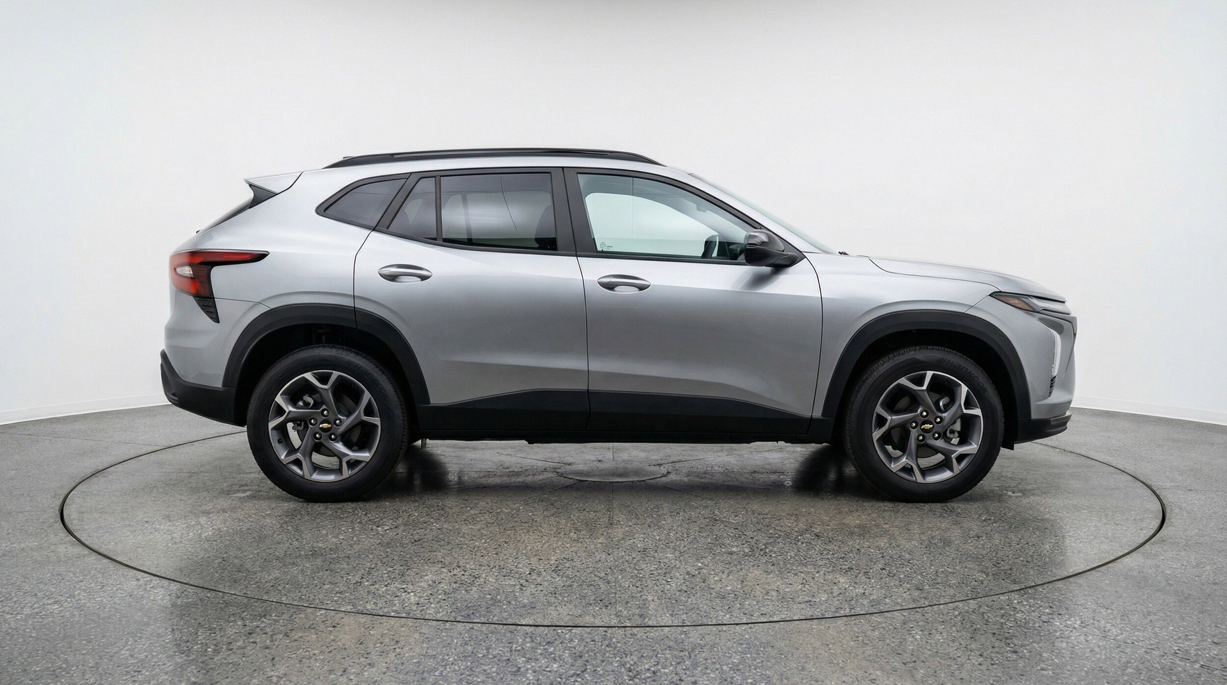 Thumbnail: 2025 Chevrolet Trax - 11