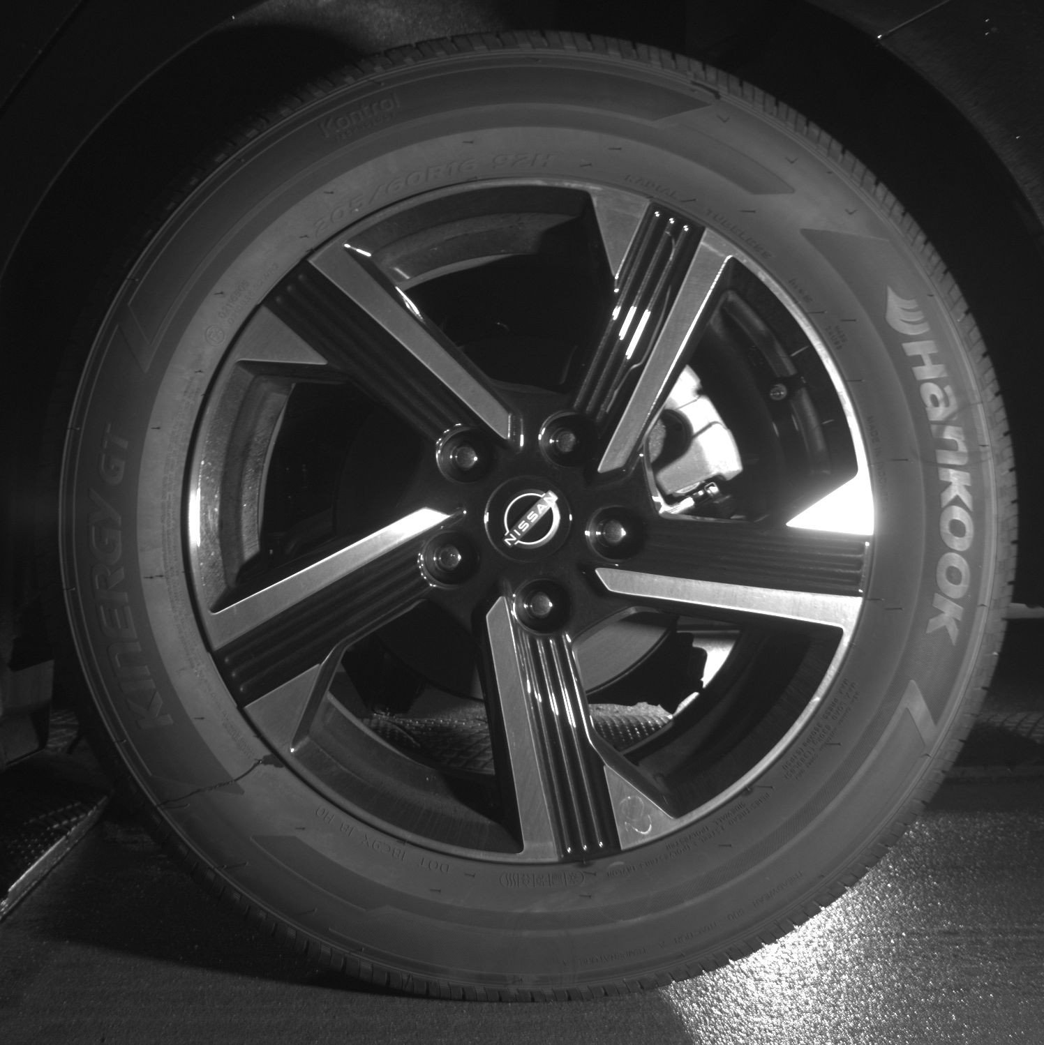 Thumbnail: 2025 Nissan Sentra - 14