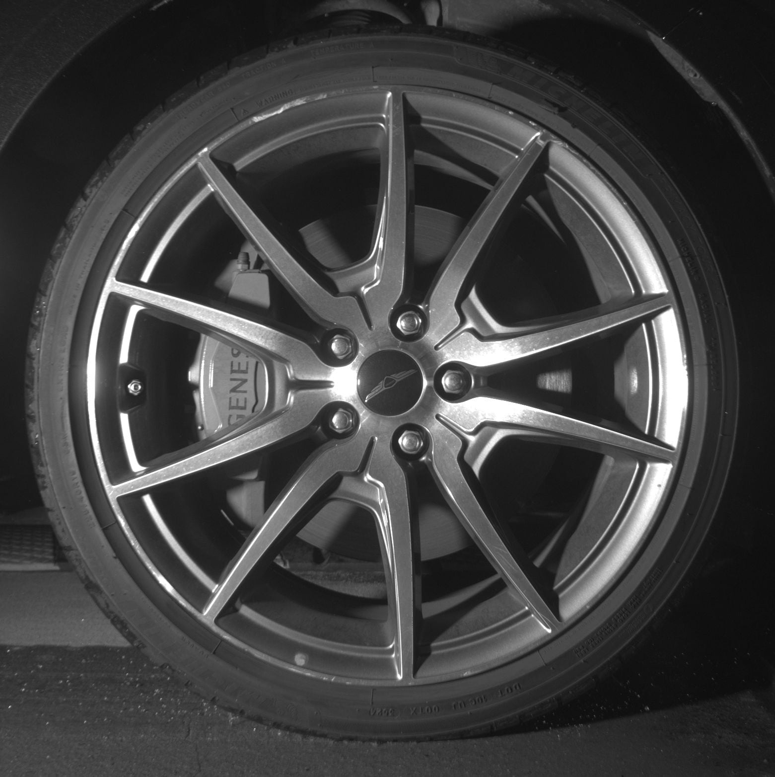 Thumbnail: 2025 Genesis G70 - 10