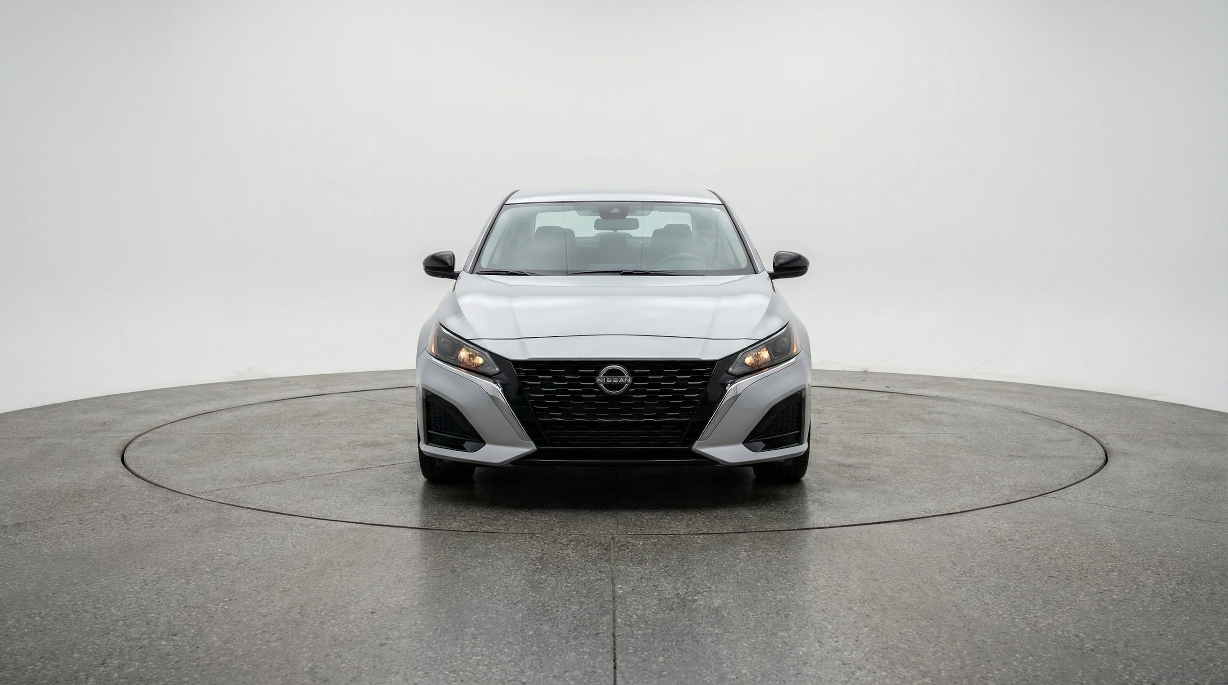 Thumbnail: 2025 Nissan Altima - 2