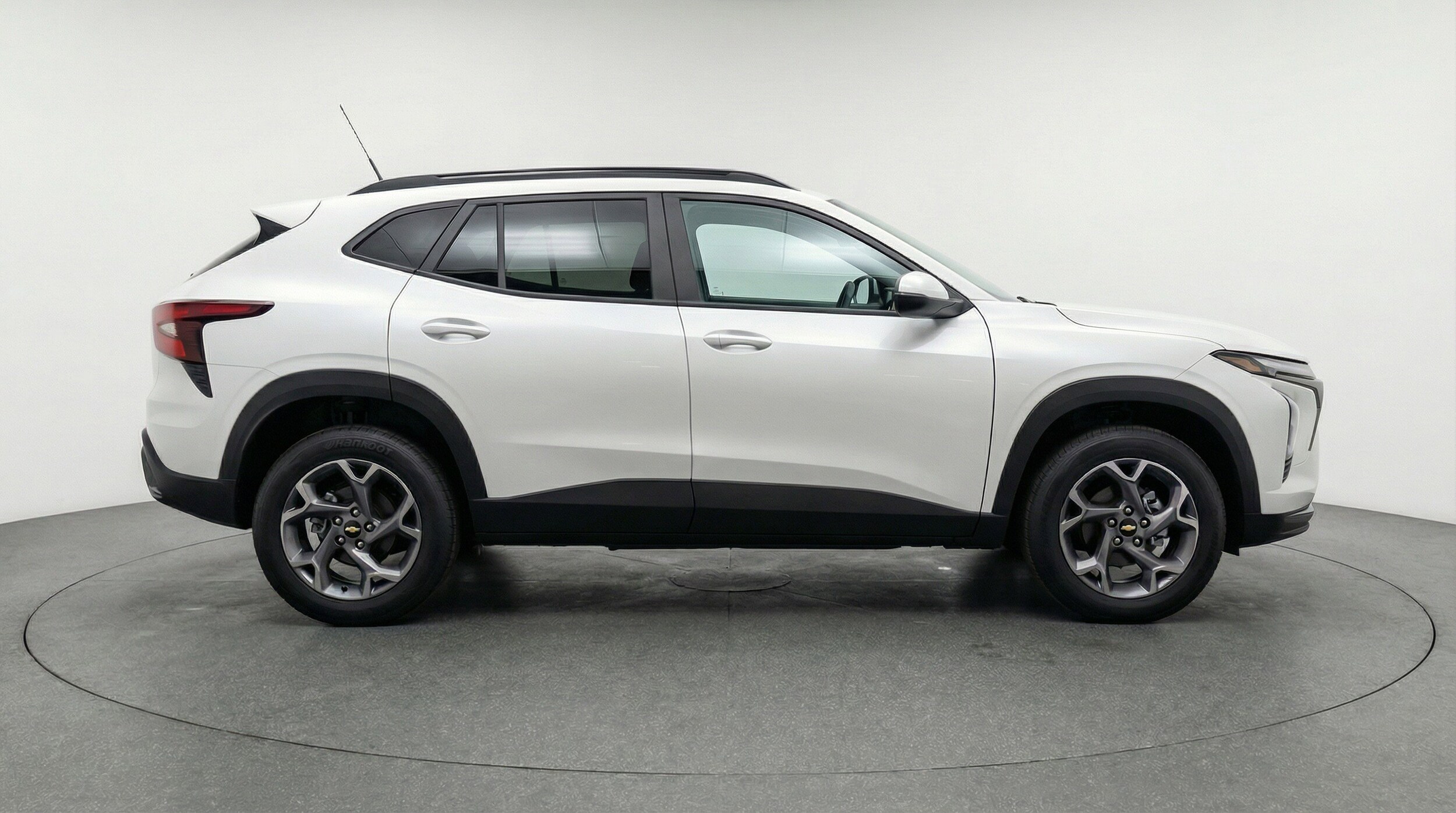 Thumbnail: 2025 Chevrolet Trax - 11