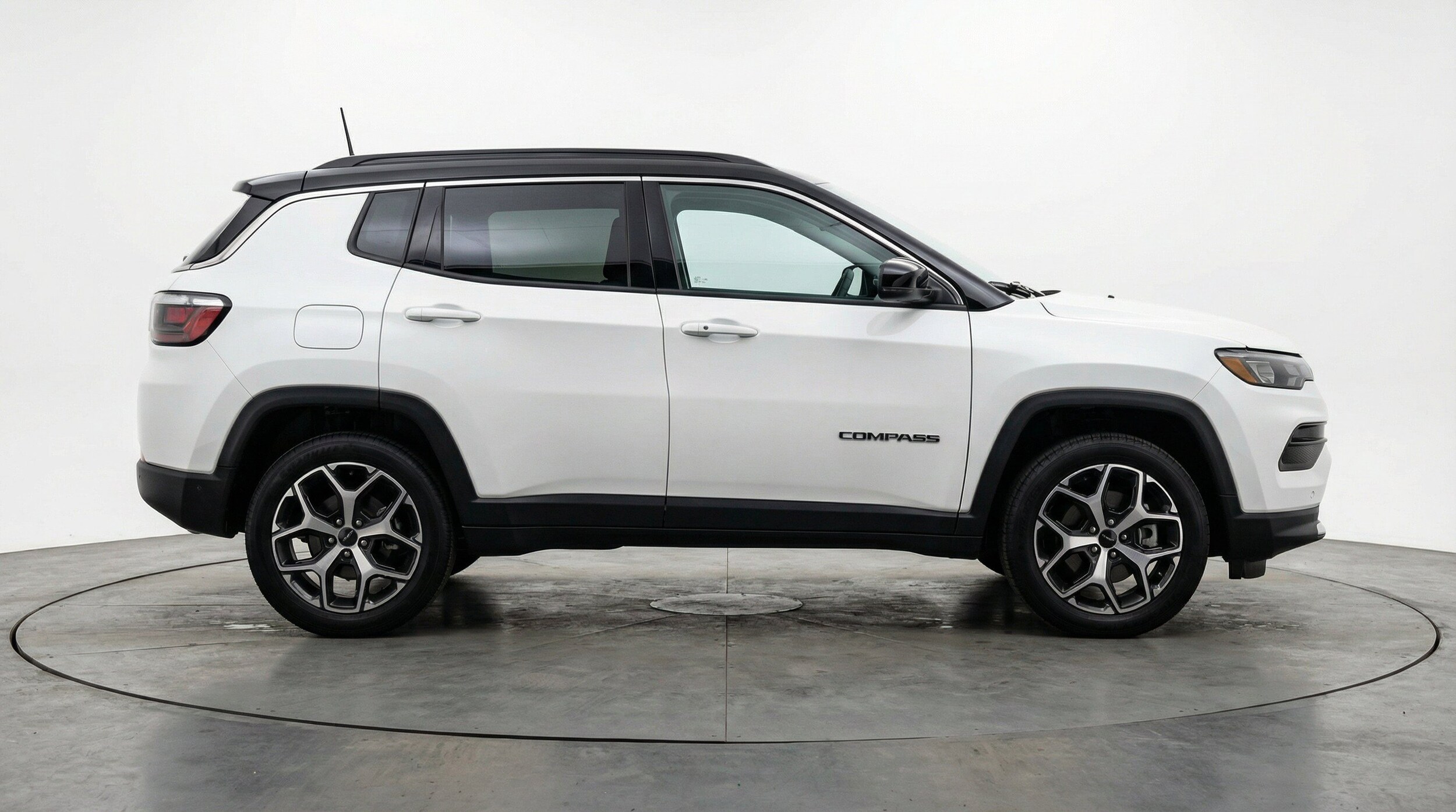Thumbnail: 2025 Jeep Compass - 11