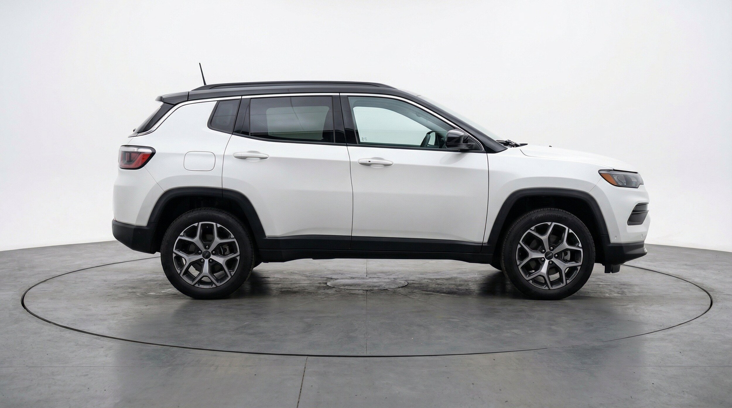 Thumbnail: 2025 Jeep Compass - 11
