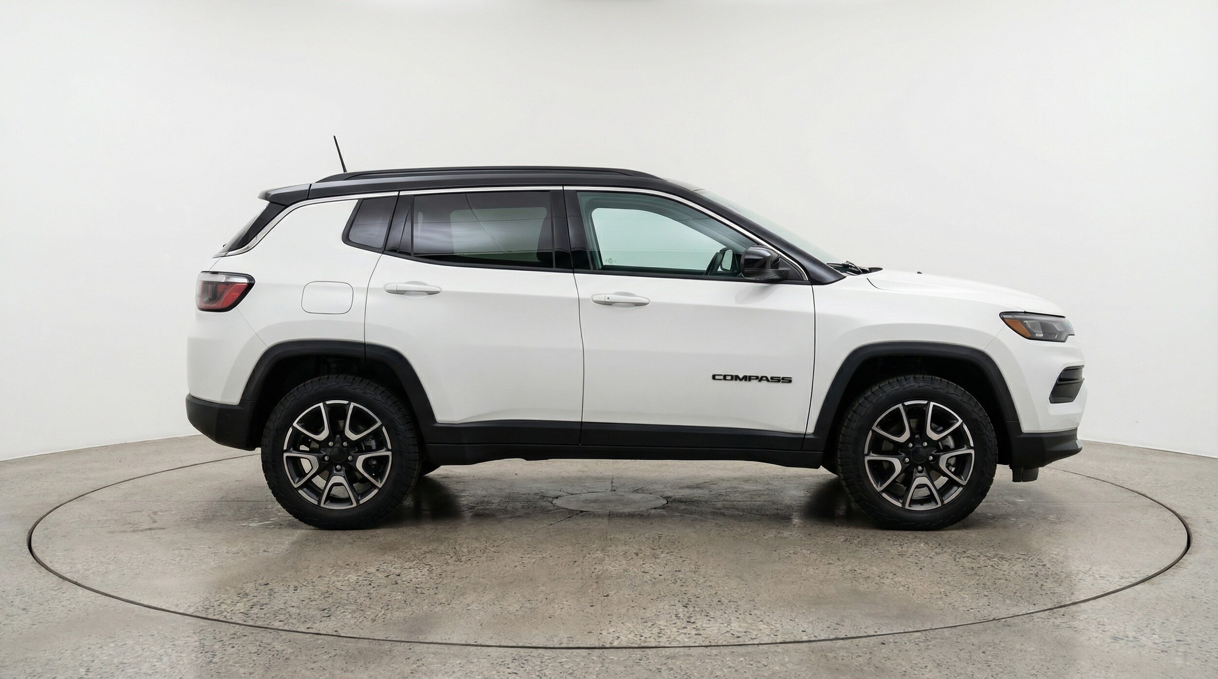 Thumbnail: 2025 Jeep Compass - 8