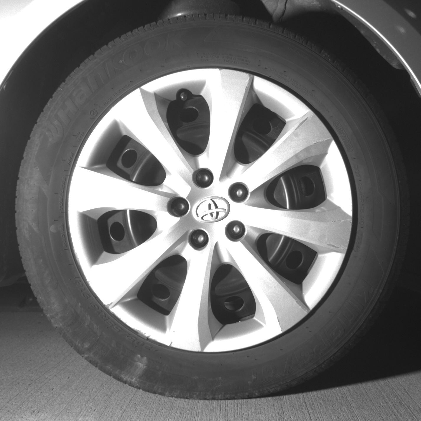 Thumbnail: 2024 Toyota Corolla - 10