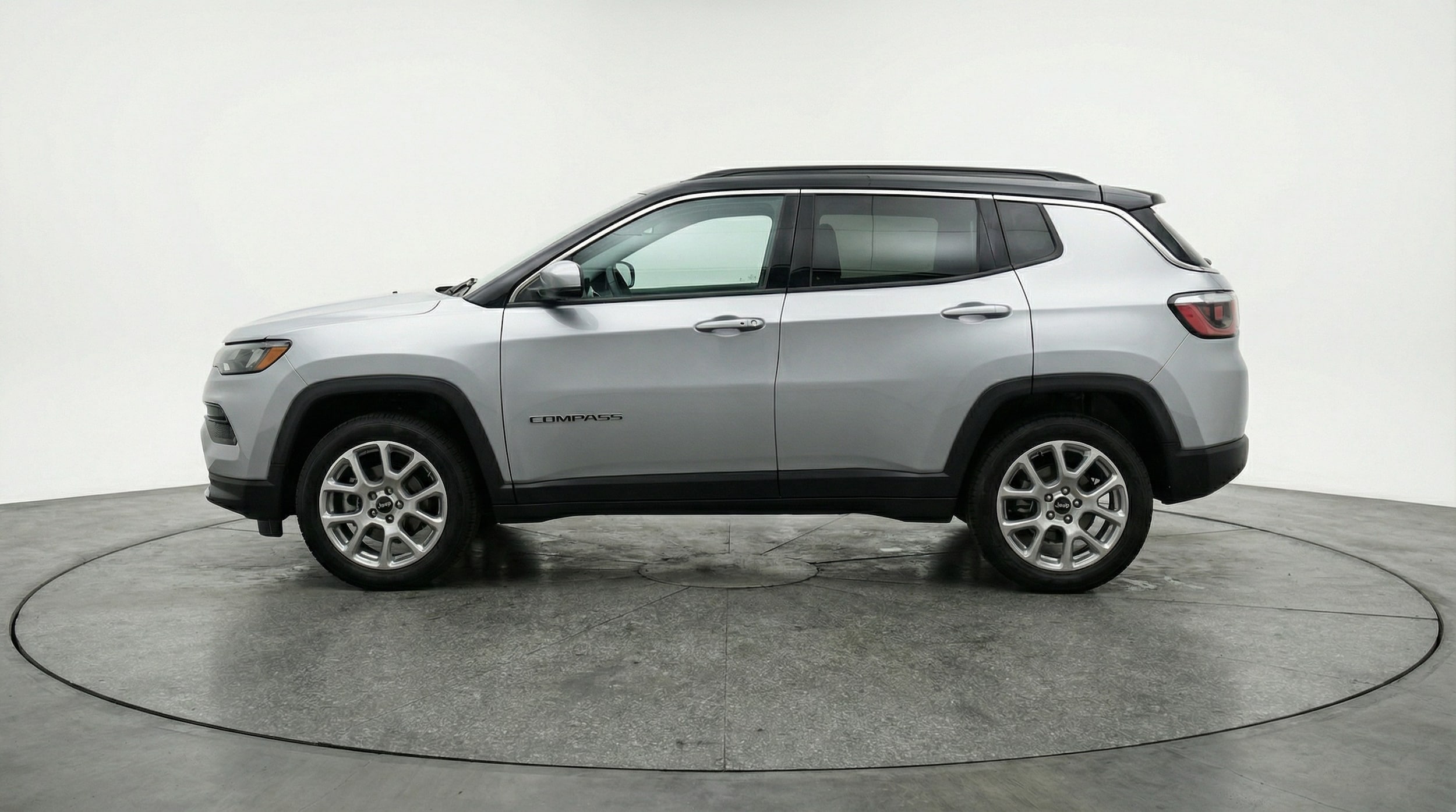 Thumbnail: 2025 Jeep Compass - 4