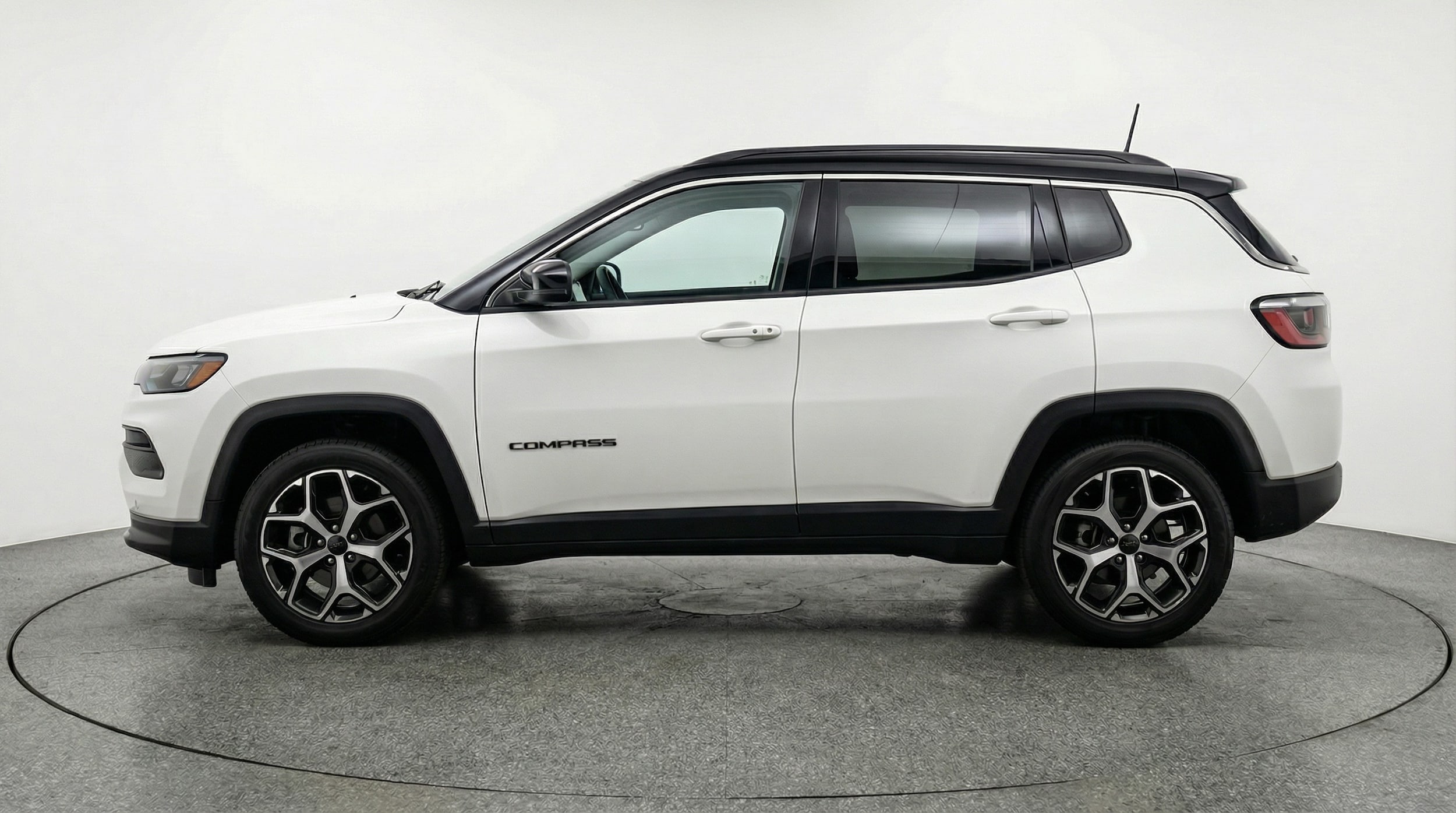 Thumbnail: 2025 Jeep Compass - 4