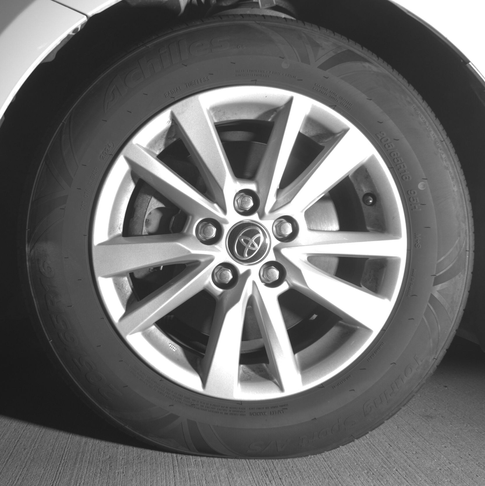 Thumbnail: 2025 Toyota Camry - 9