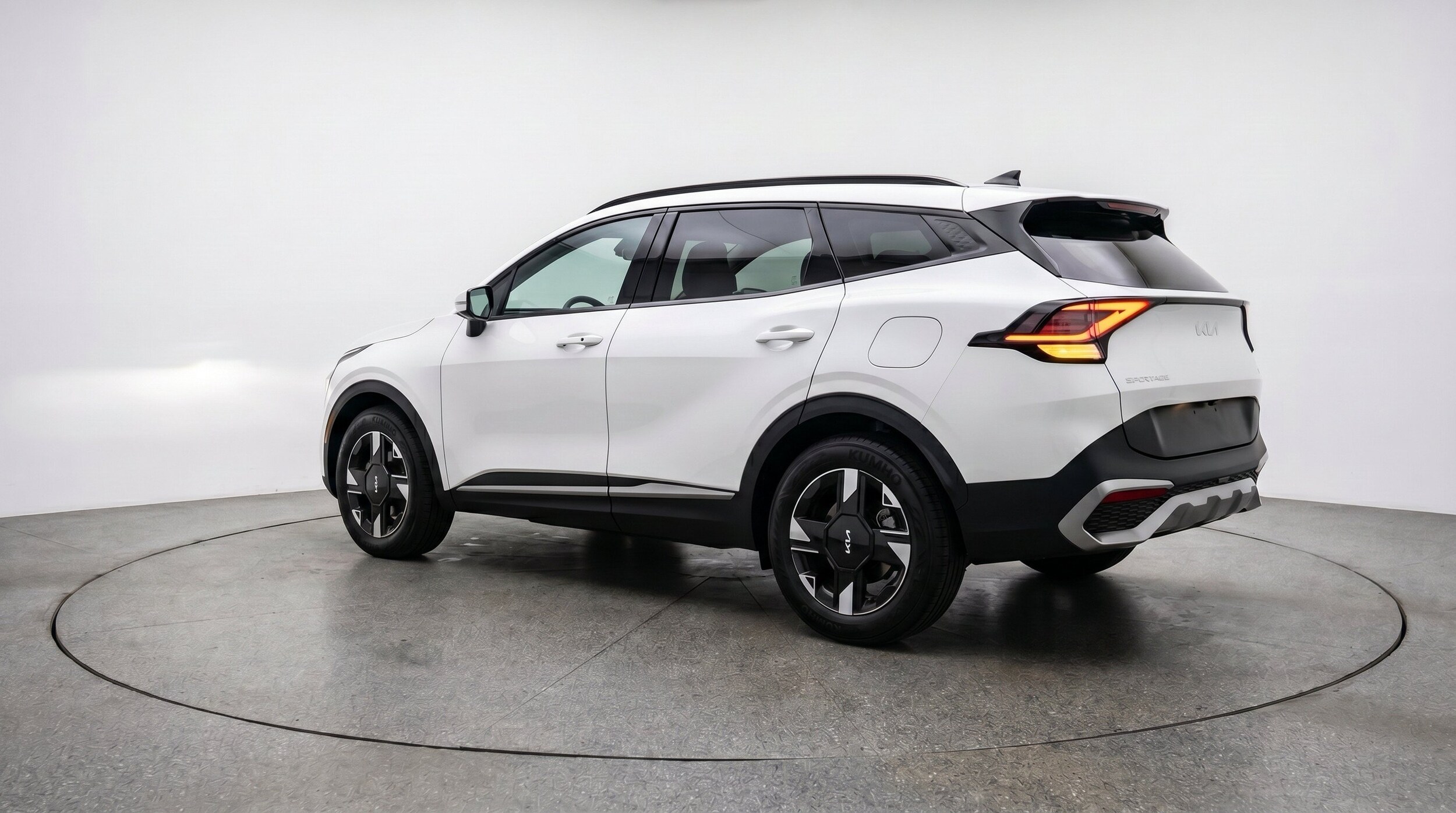 Thumbnail: 2026 Kia Sportage - 6