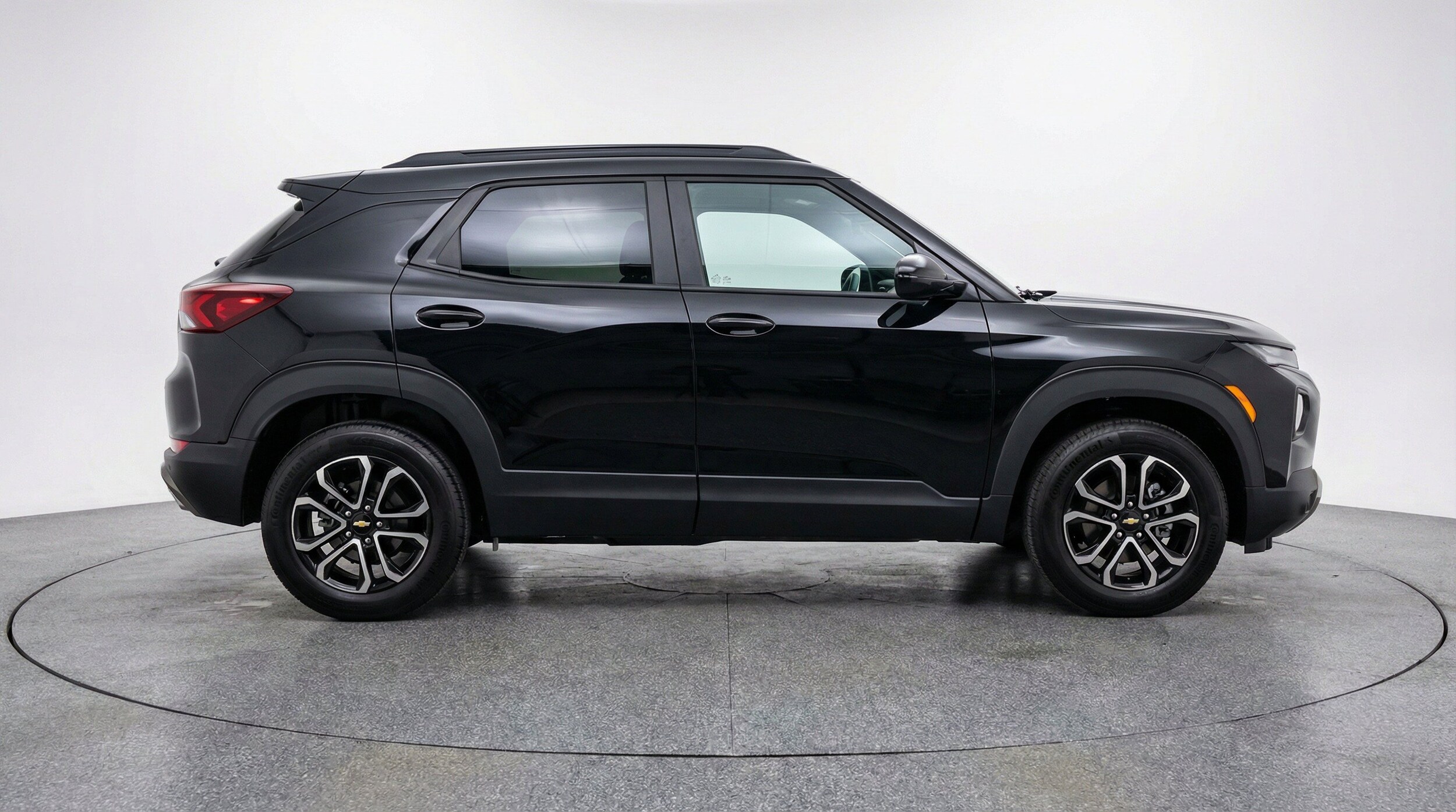Thumbnail: 2025 Chevrolet TrailBlazer - 11