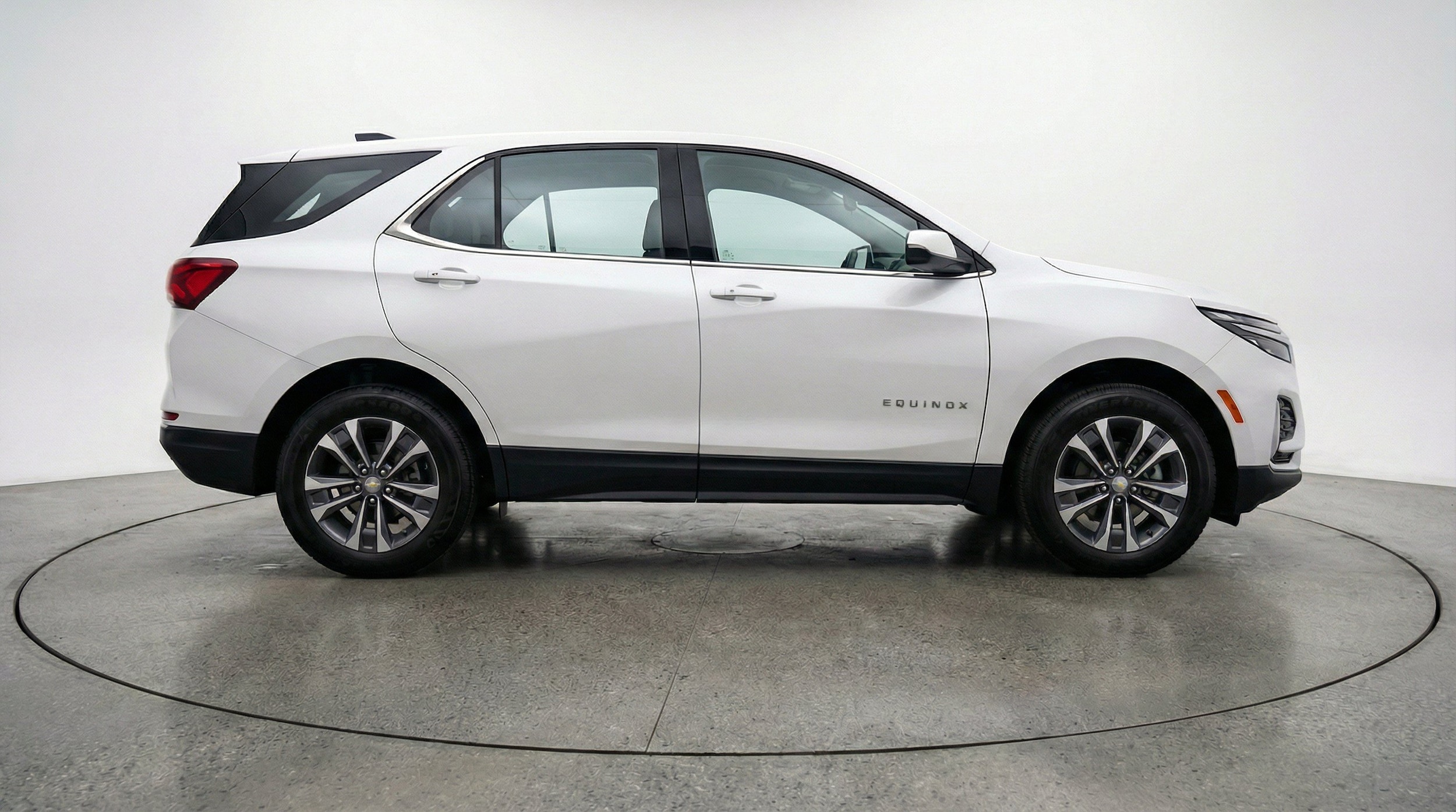 Thumbnail: 2025 Chevrolet Equinox - 11