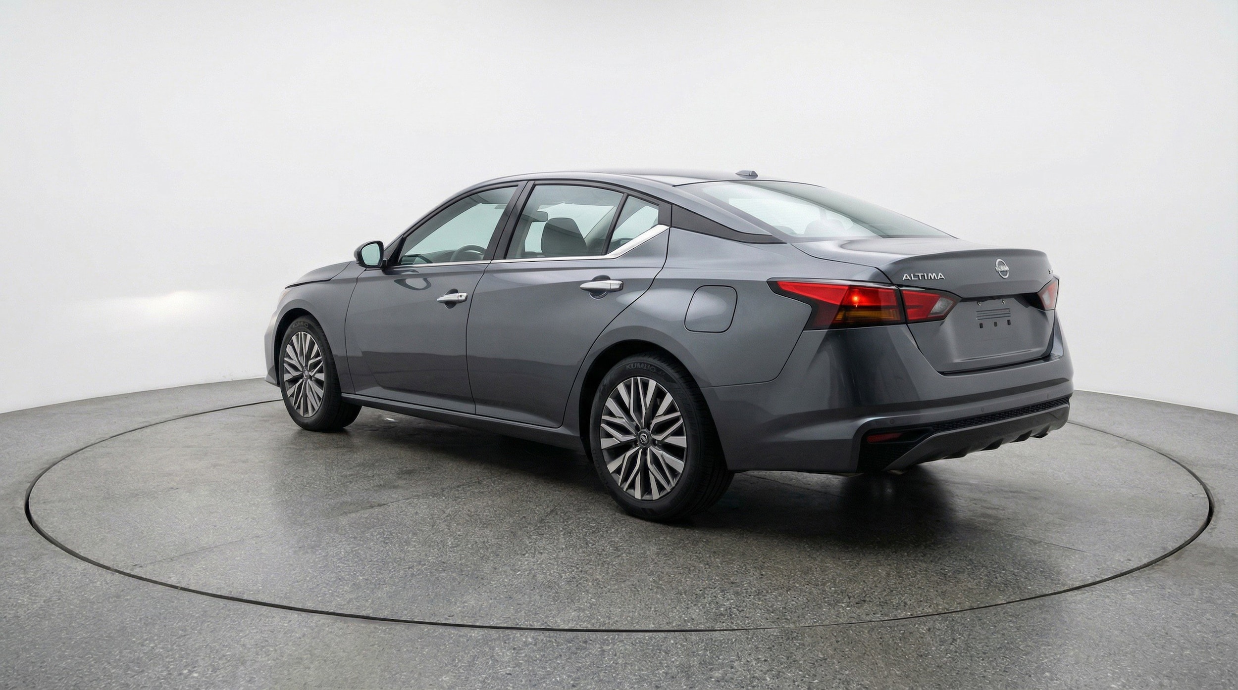 Thumbnail: 2025 Nissan Altima - 6