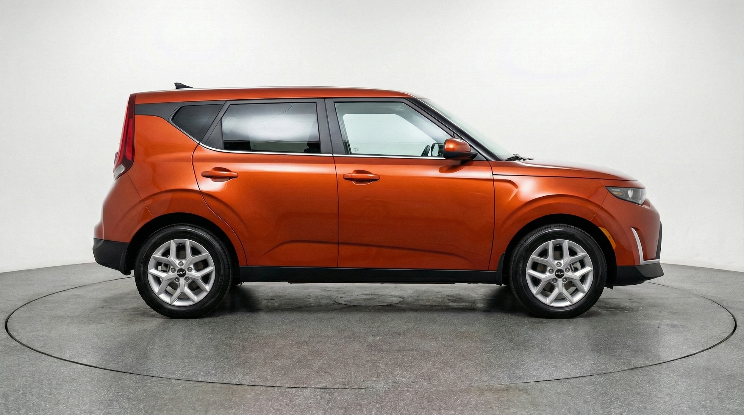 Thumbnail: 2025 Kia Soul - 8