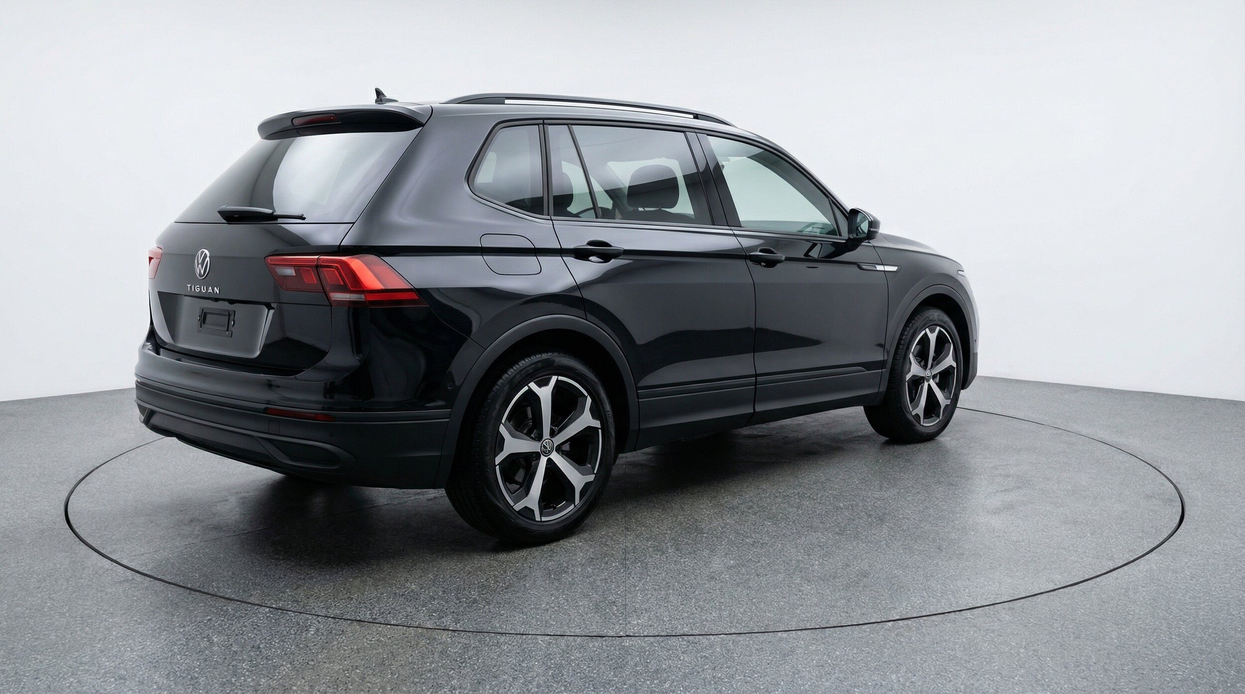 Thumbnail: 2026 Volkswagen Tiguan - 9