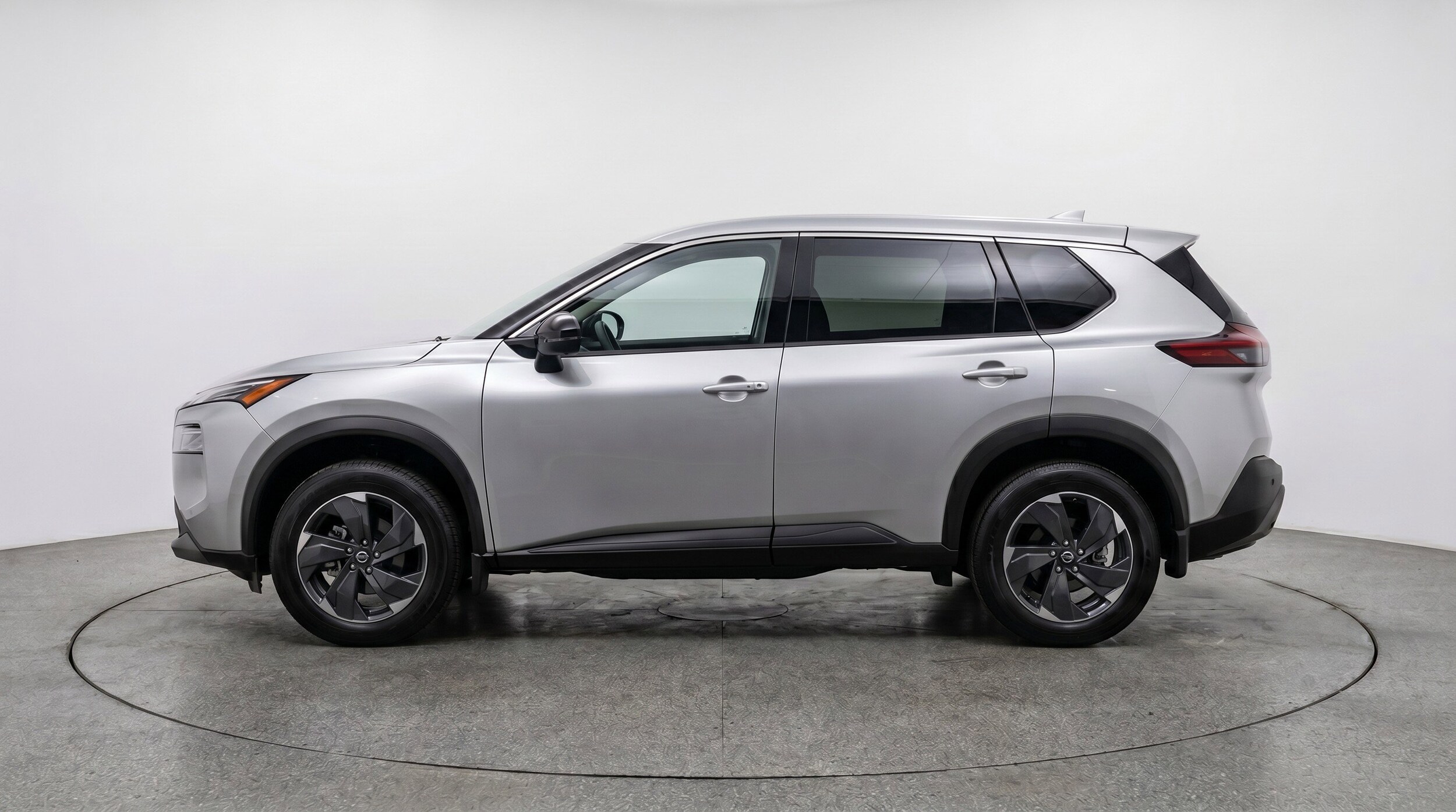 Thumbnail: 2025 Nissan Rogue - 5