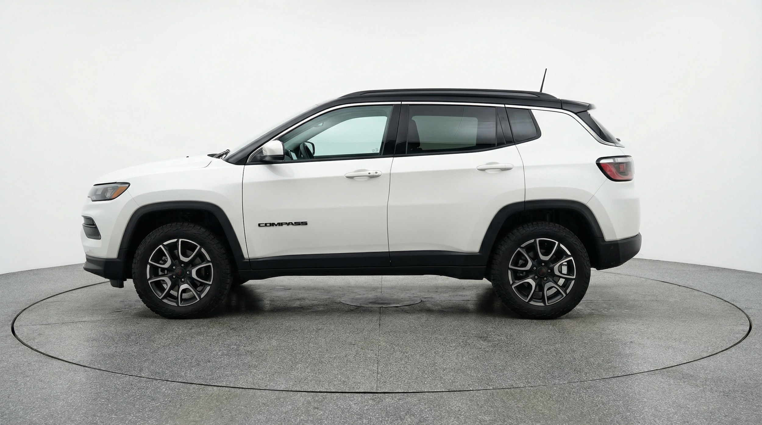 Thumbnail: 2025 Jeep Compass - 4