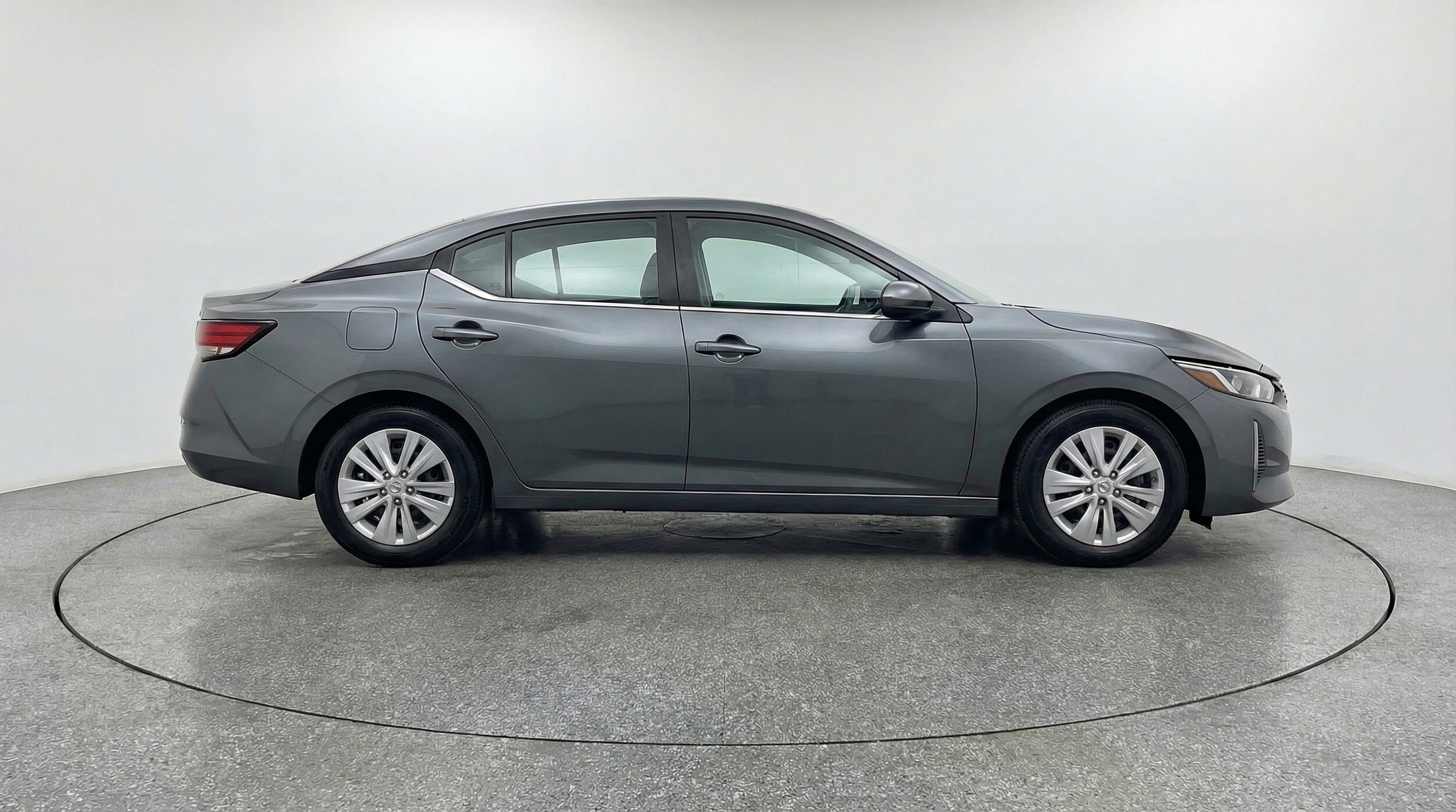 Thumbnail: 2025 Nissan Sentra - 8