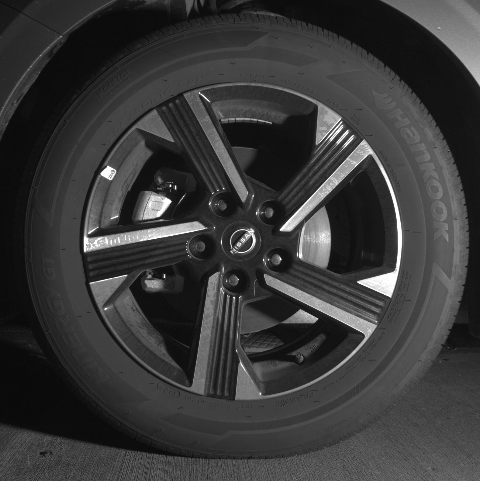 Thumbnail: 2025 Nissan Sentra - 9