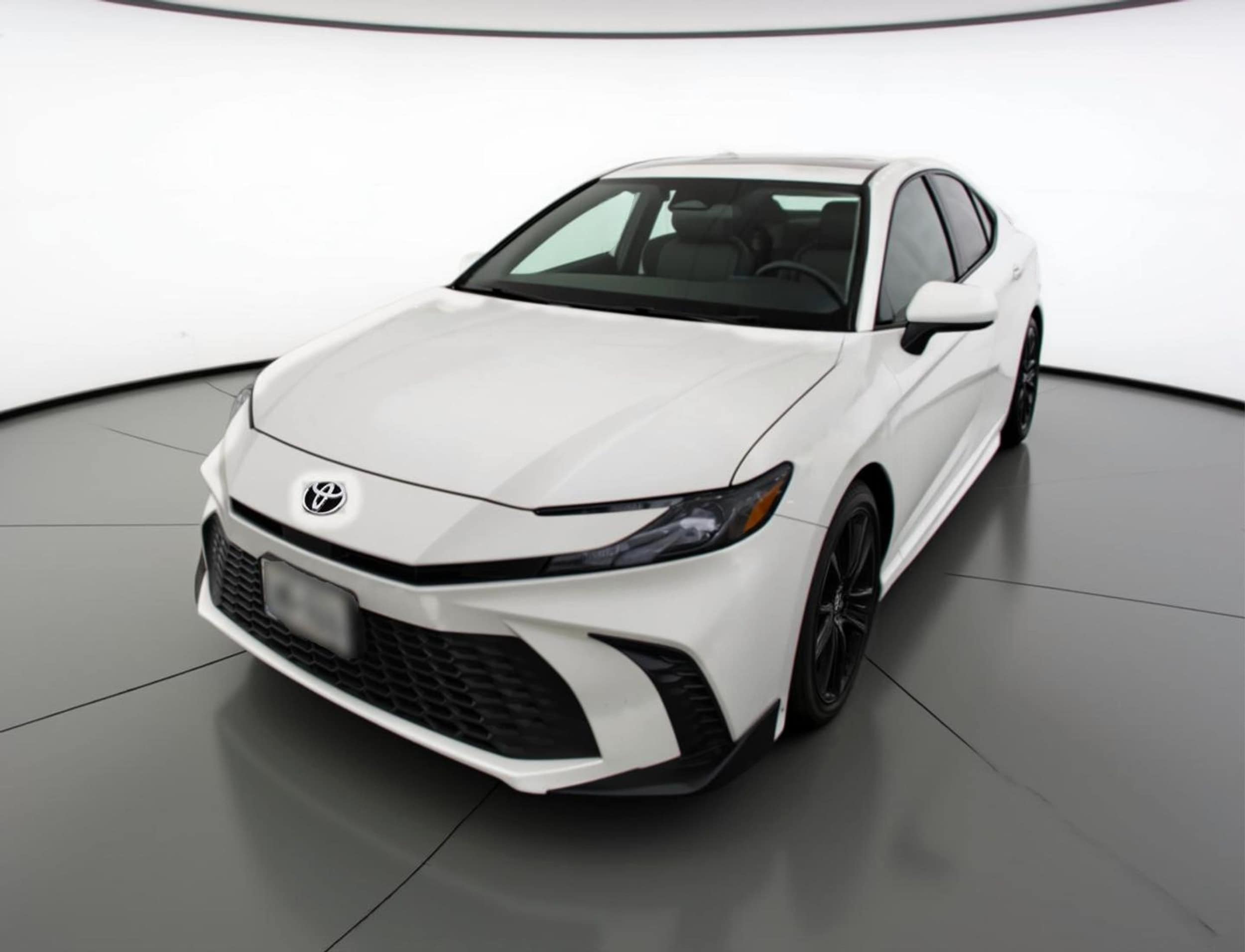 Thumbnail: 2025 Toyota Camry - 3