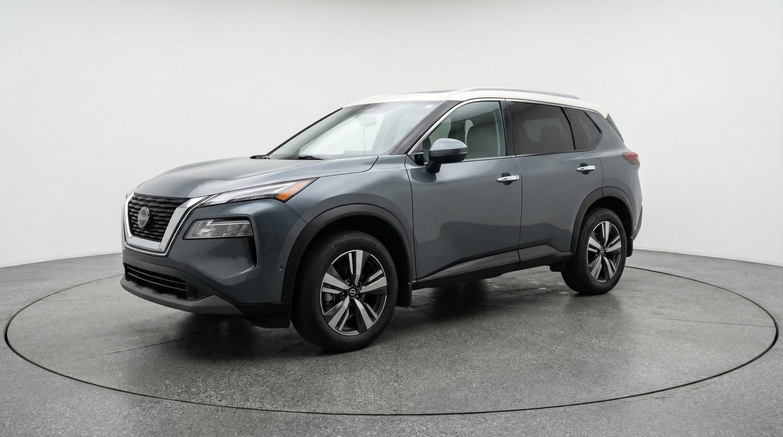 Thumbnail: 2026 Nissan Rogue - 3