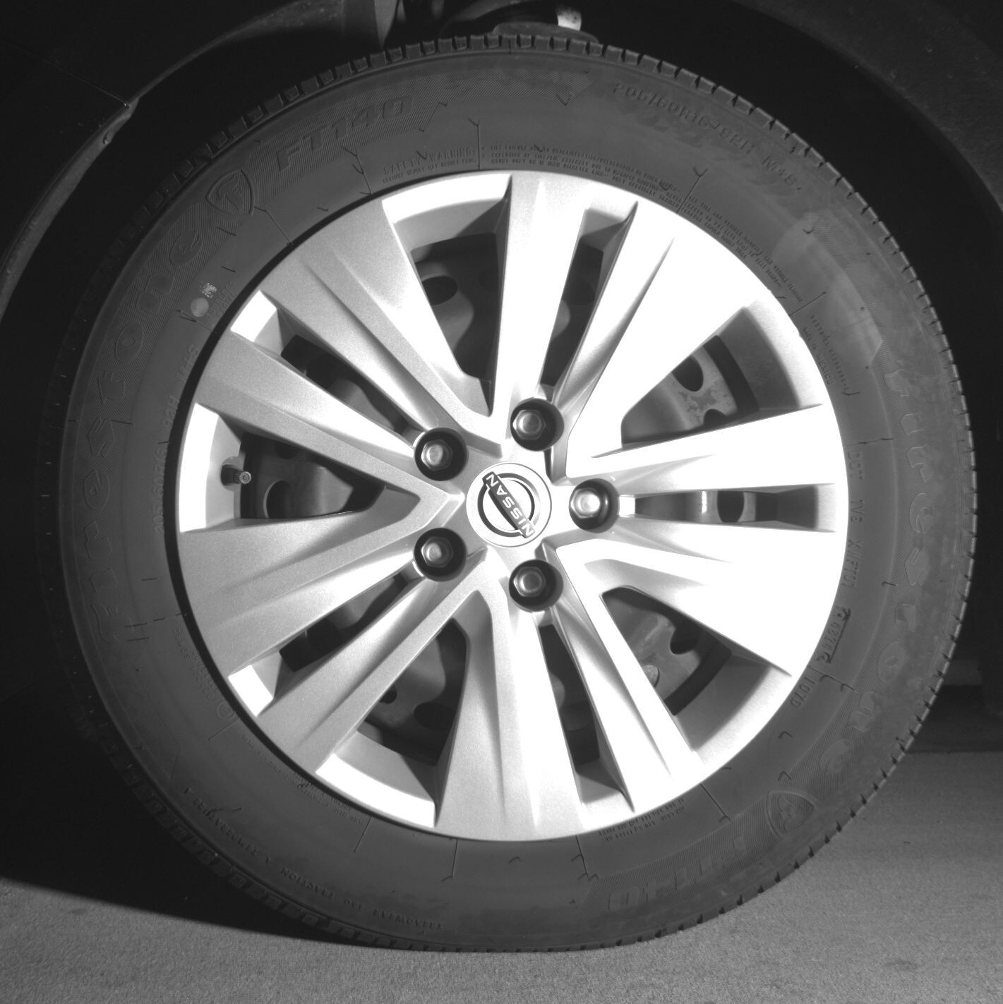 Thumbnail: 2025 Nissan Sentra - 9