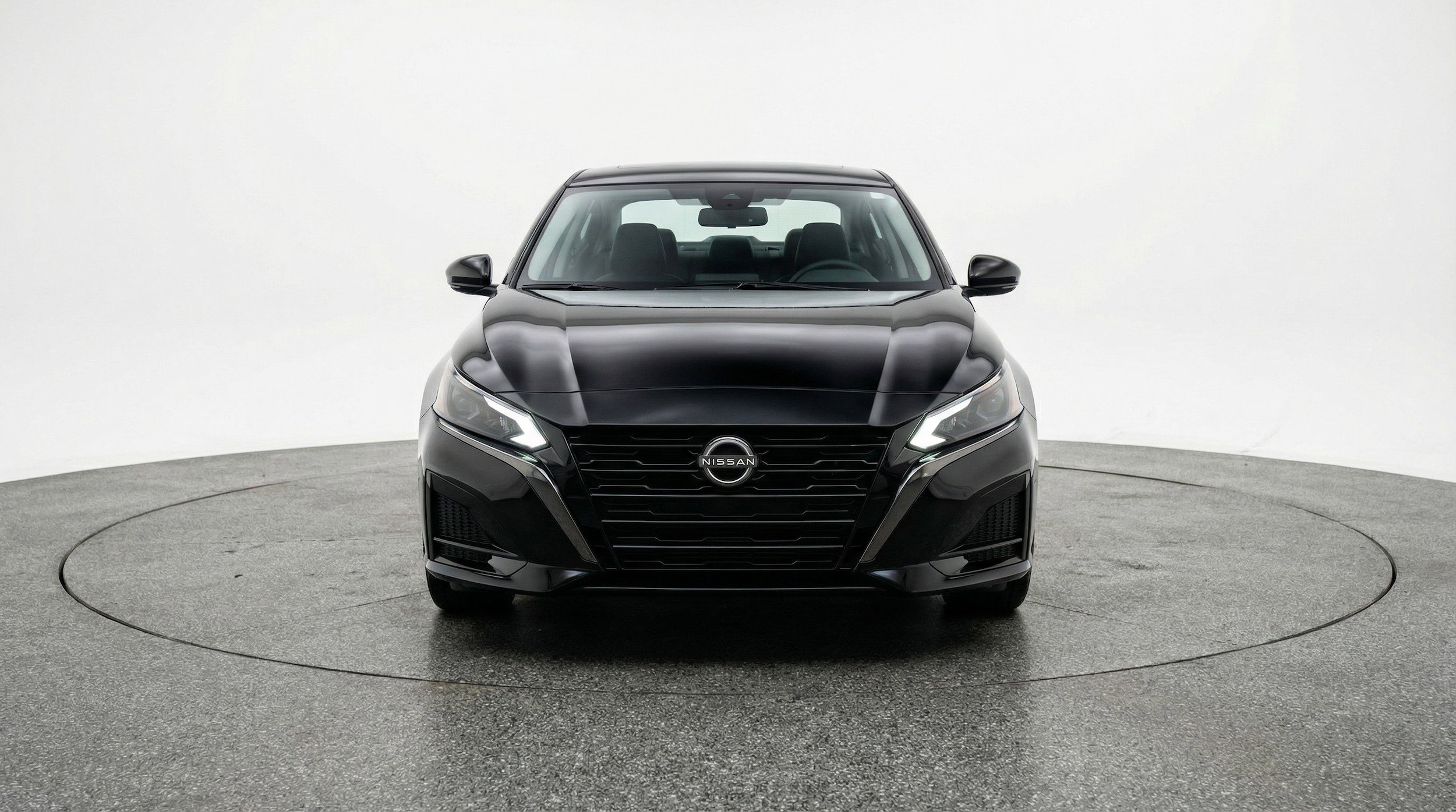 Thumbnail: 2025 Nissan Altima - 2