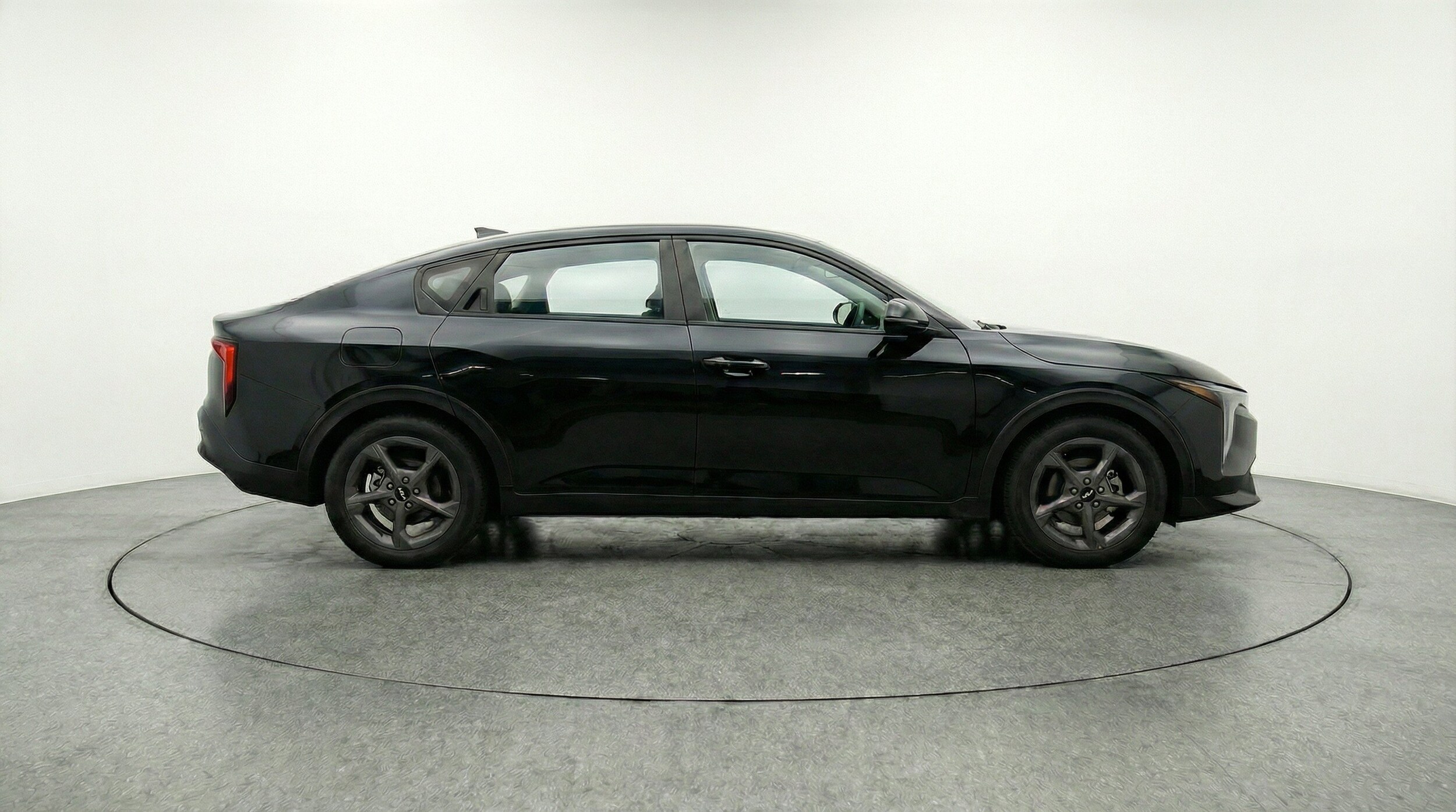 Thumbnail: 2025 Kia K4 - 11