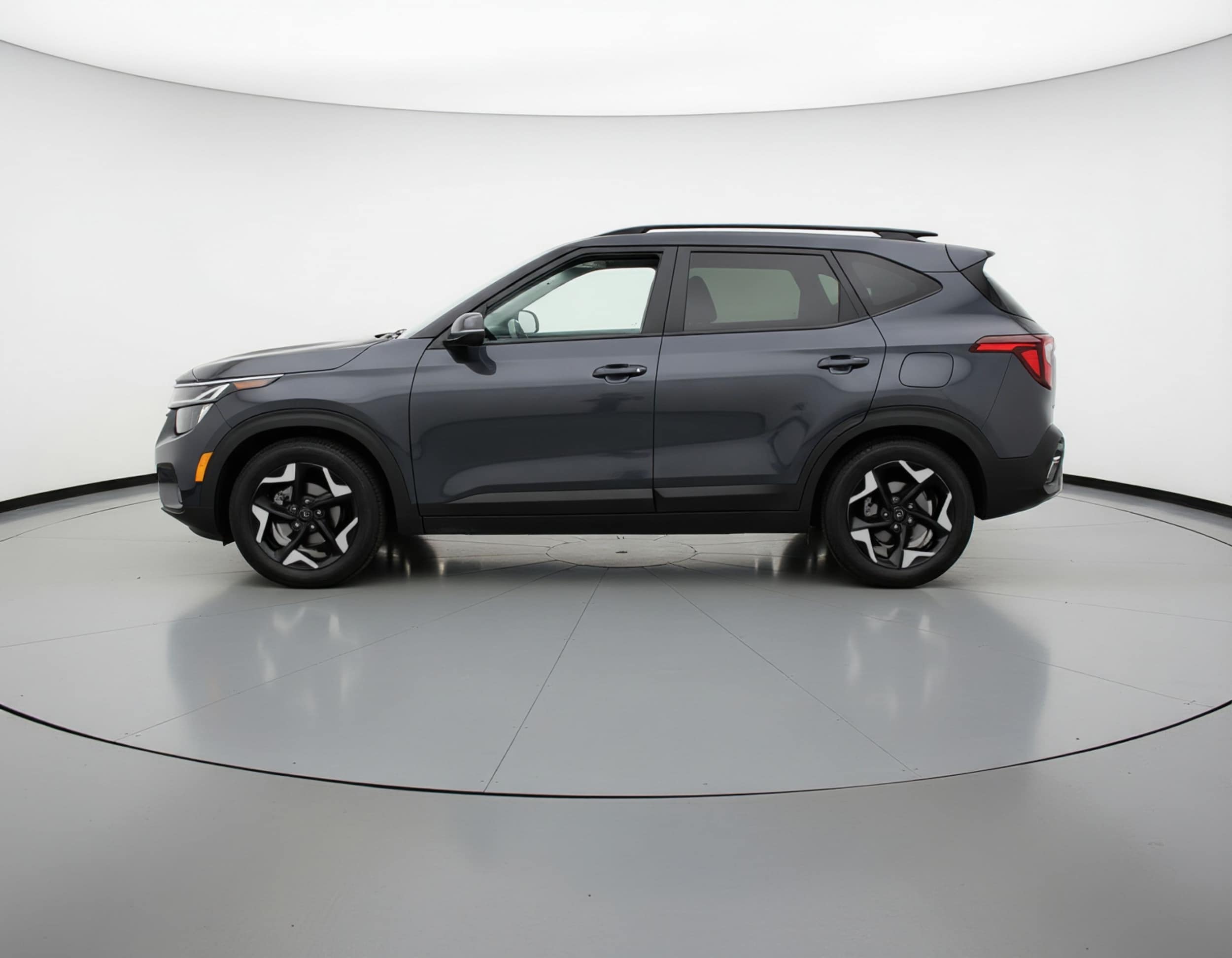 Thumbnail: 2025 Kia Seltos - 4