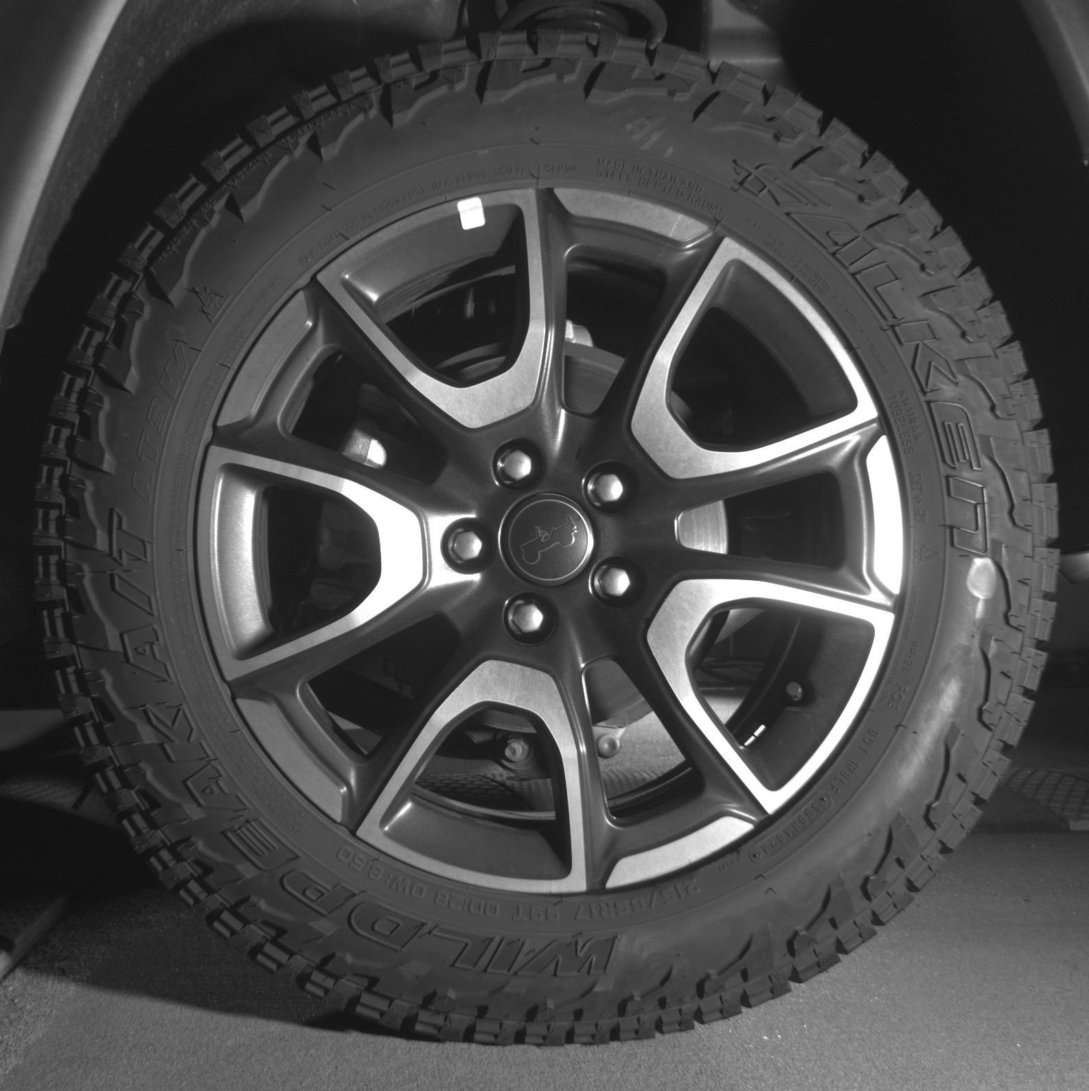 Thumbnail: 2025 Jeep Compass - 14