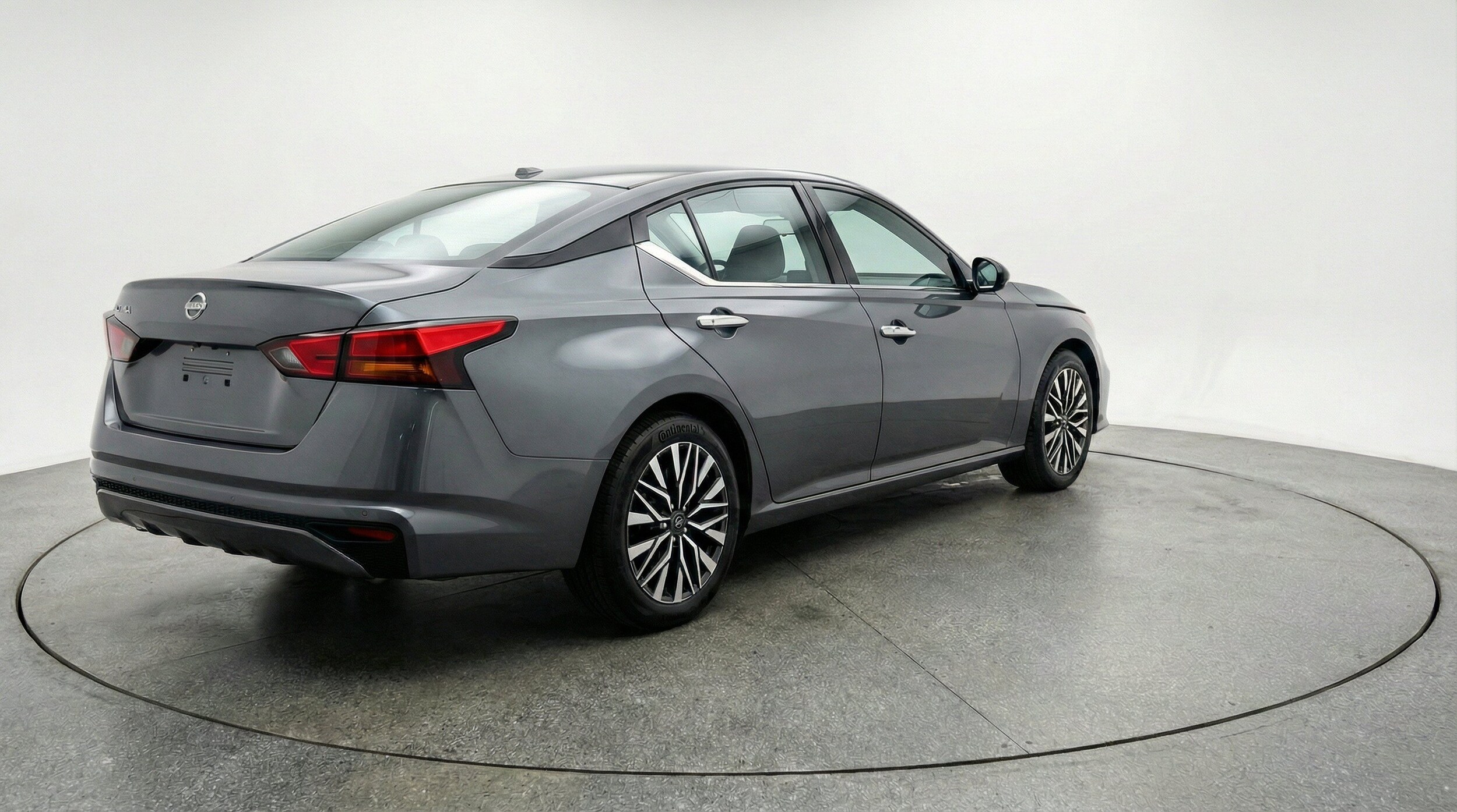 Thumbnail: 2025 Nissan Altima - 9