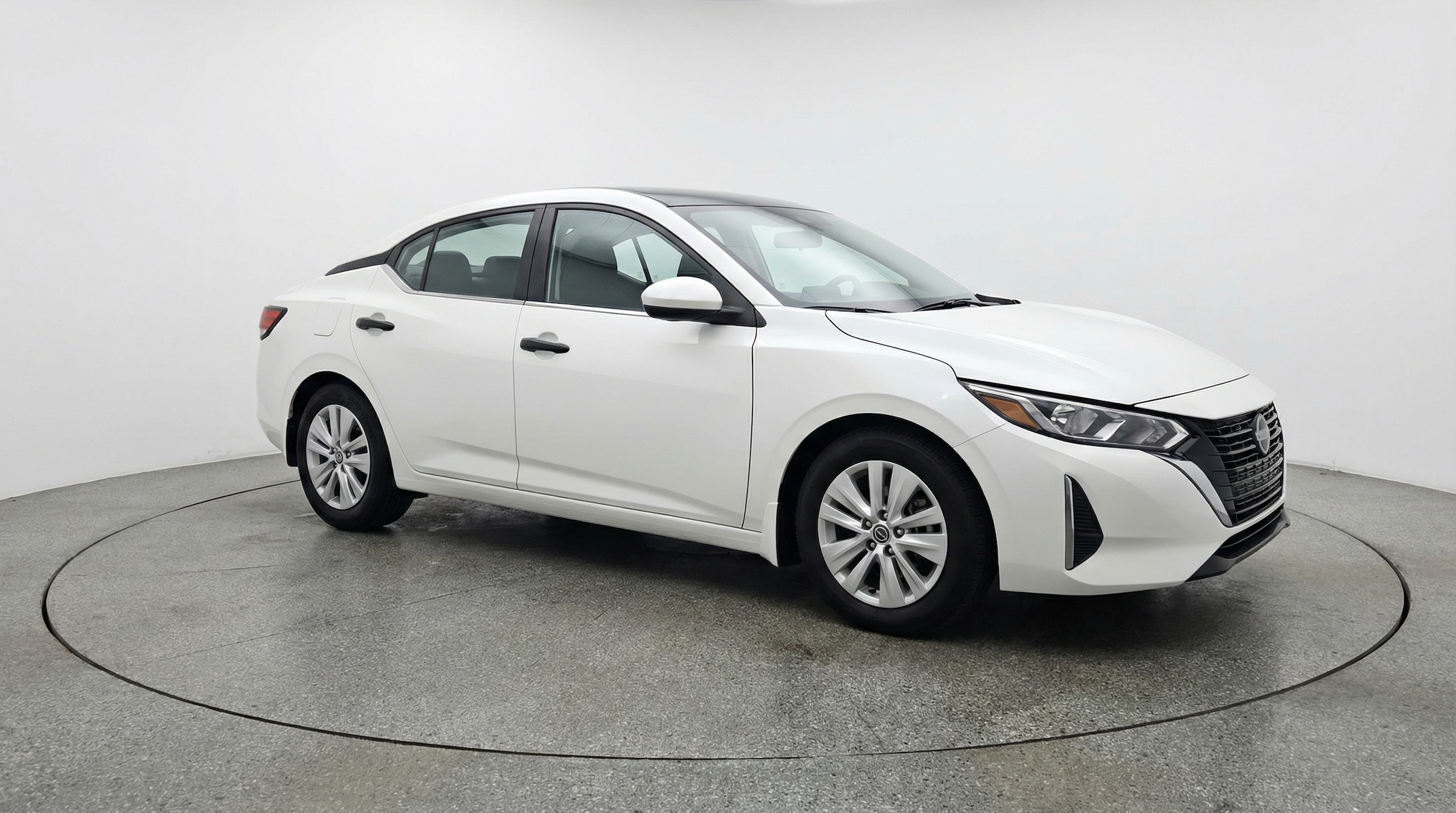 Thumbnail: 2025 Nissan Sentra - 1