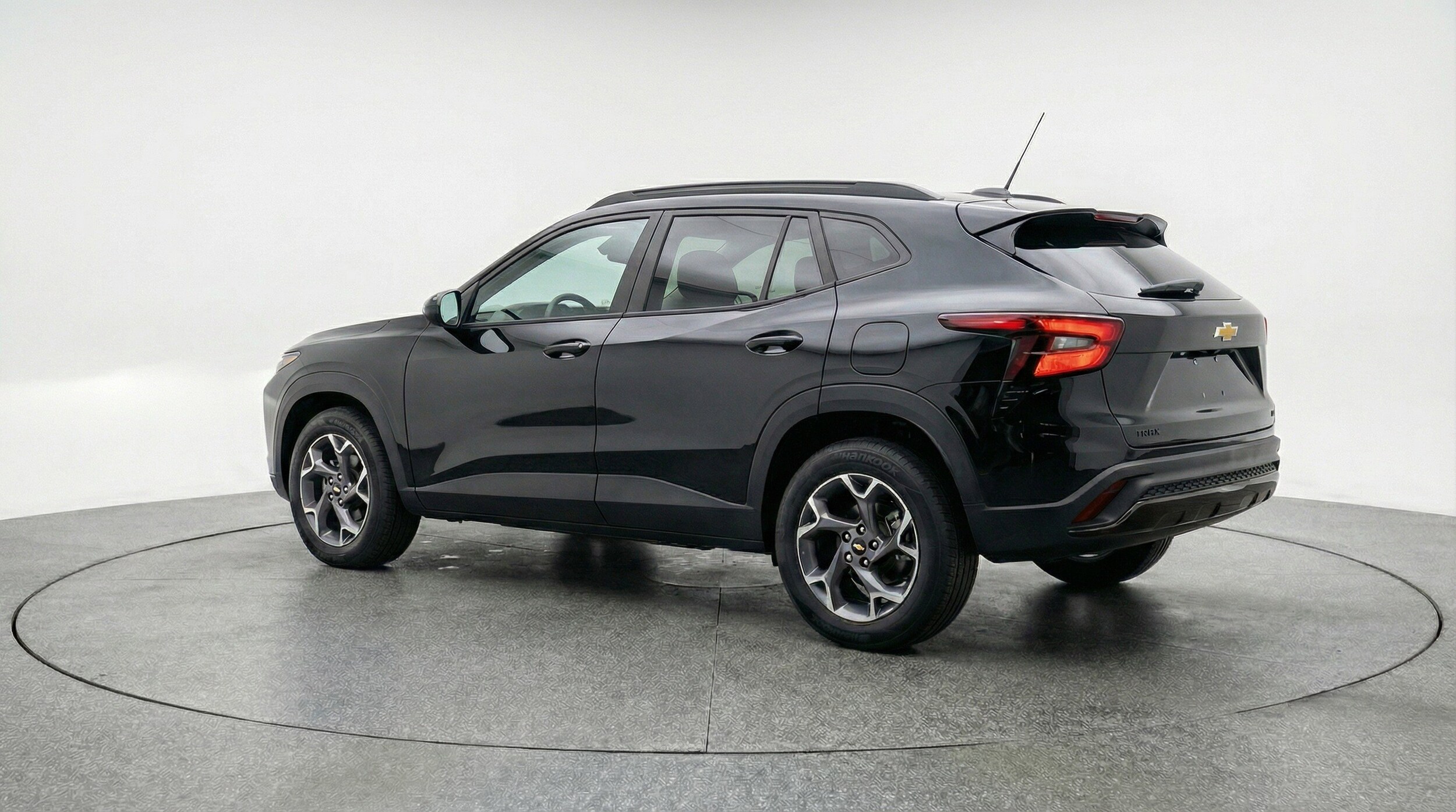 Thumbnail: 2025 Chevrolet Trax - 6