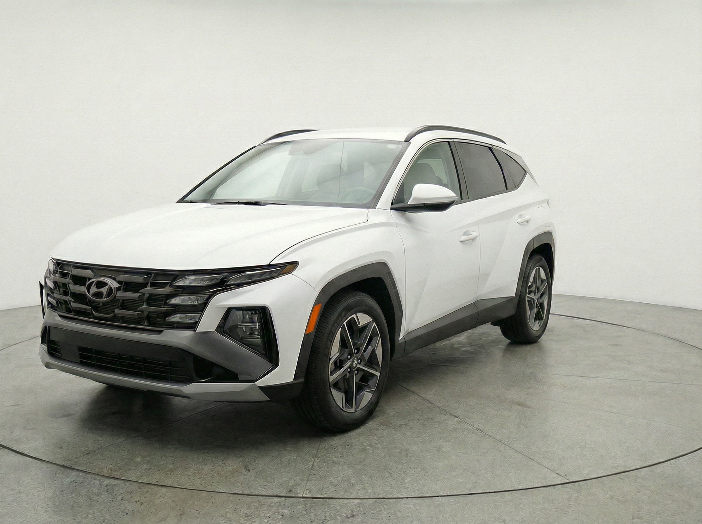 Thumbnail: 2025 Hyundai Tucson - 3