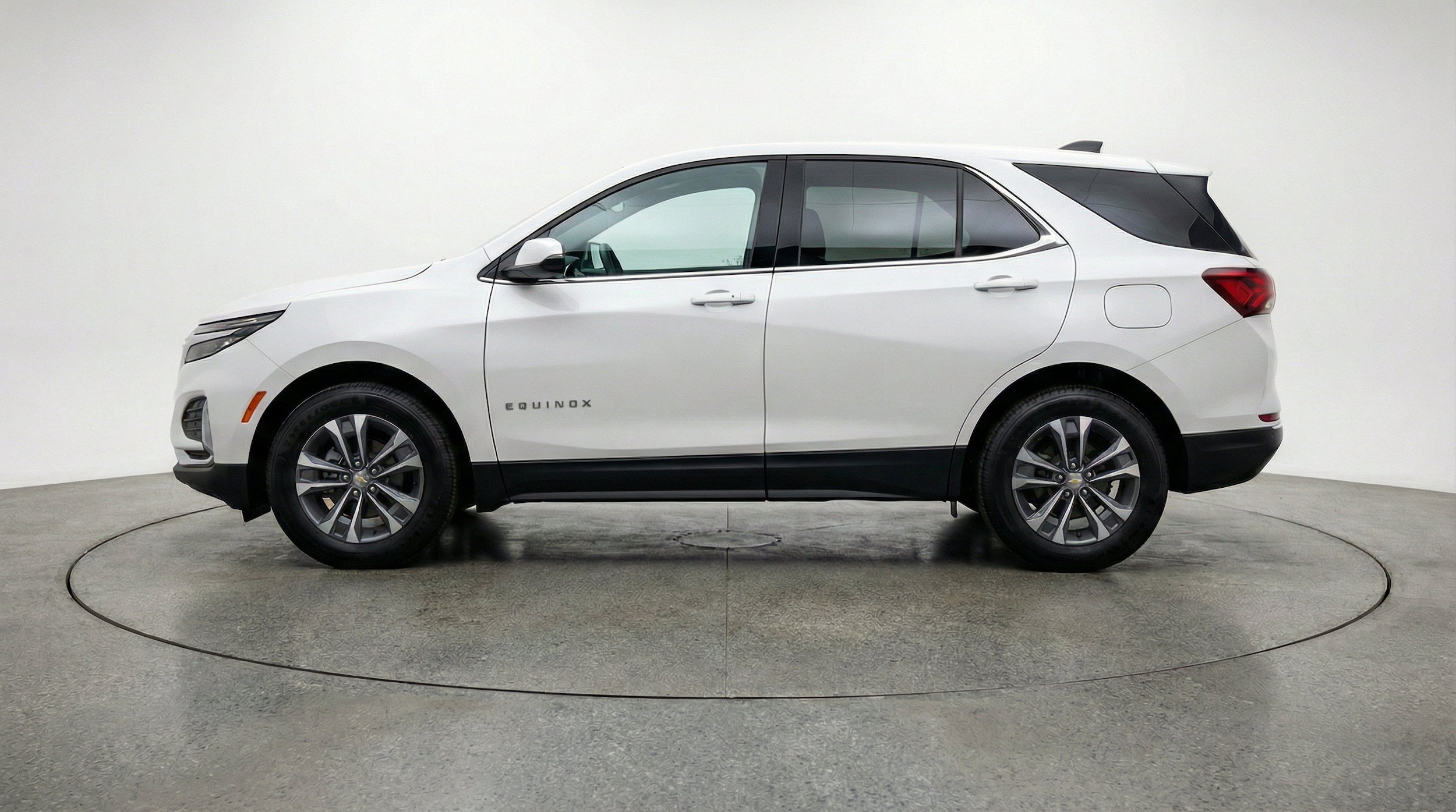 Thumbnail: 2025 Chevrolet Equinox - 5