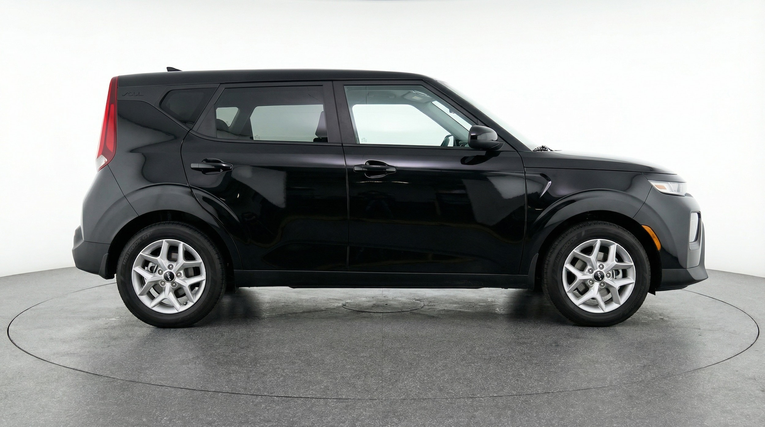 Thumbnail: 2025 Kia Soul - 8