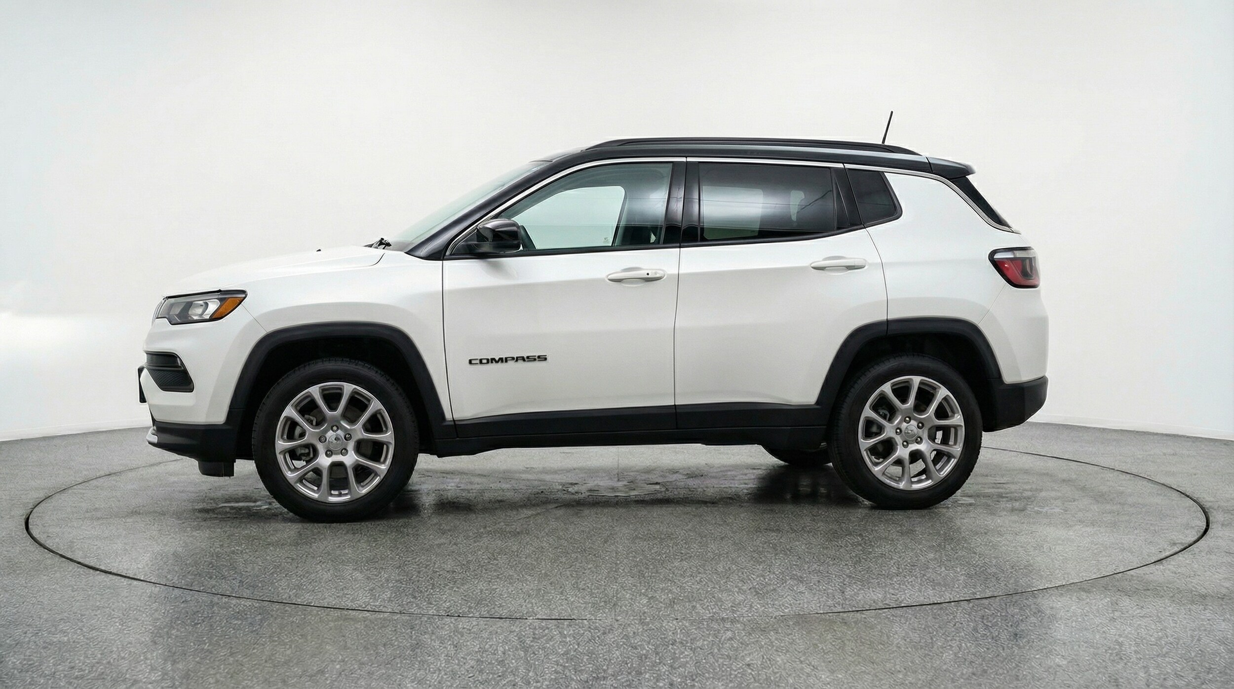 Thumbnail: 2025 Jeep Compass - 4