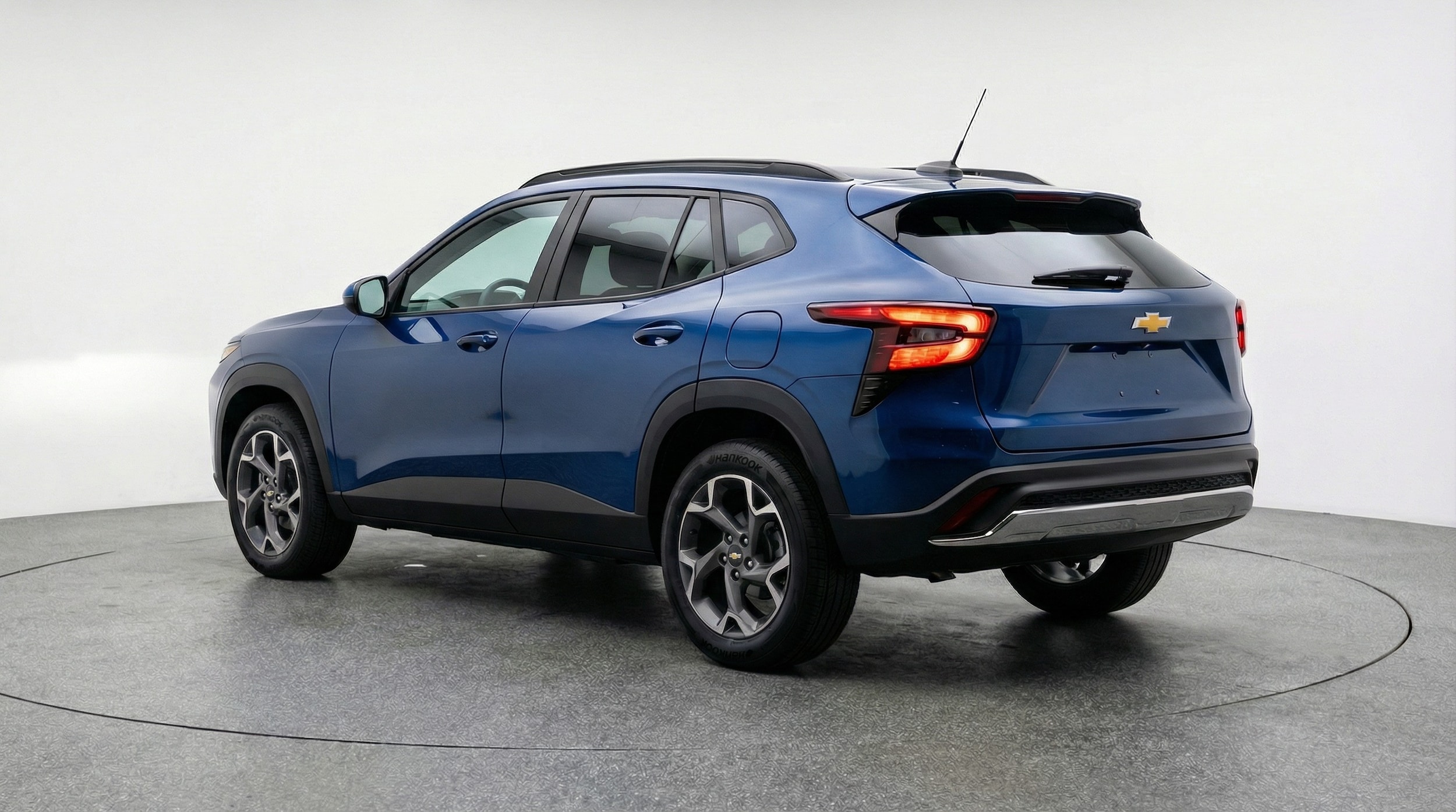 Thumbnail: 2025 Chevrolet Trax - 5