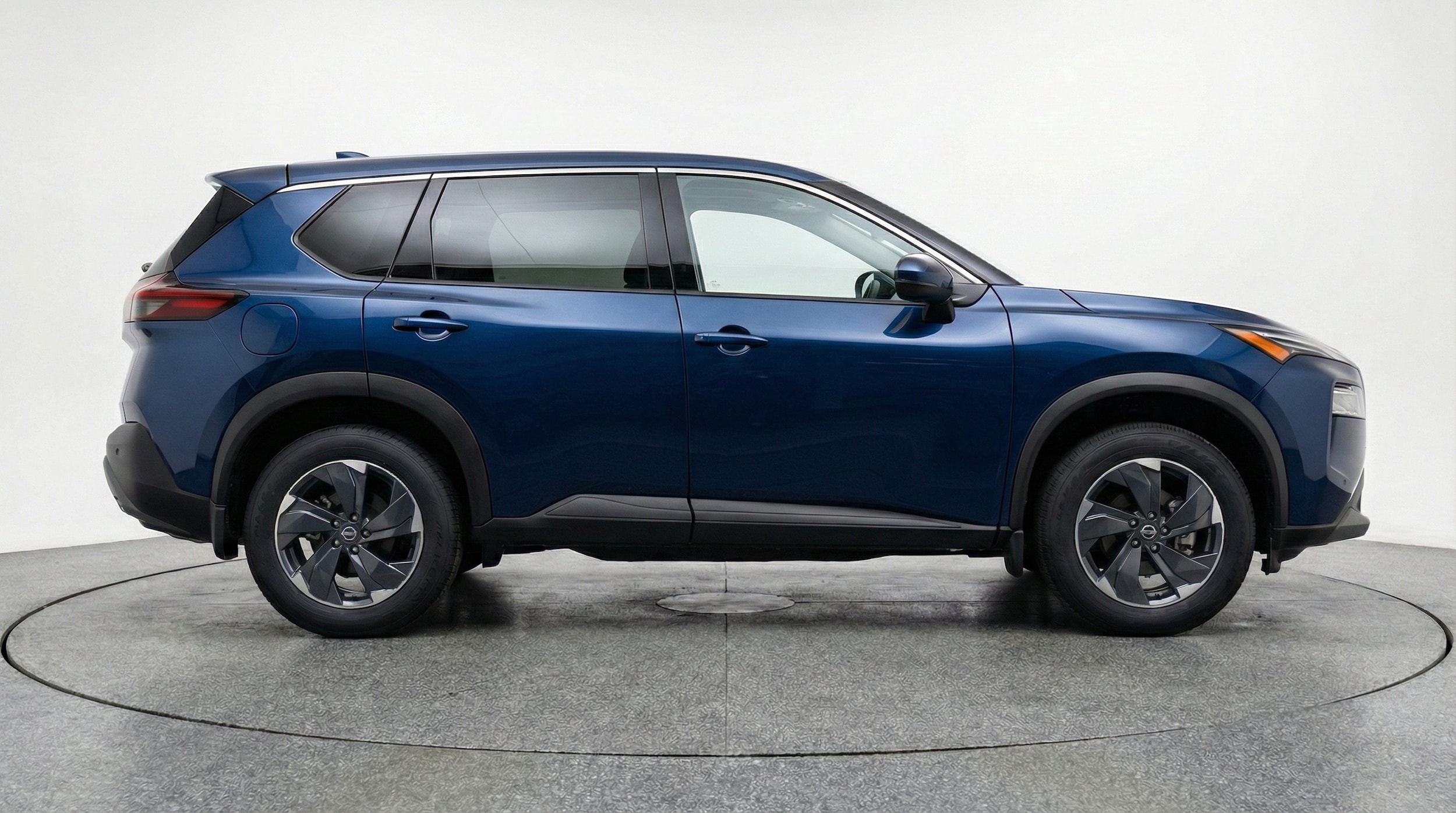 Thumbnail: 2025 Nissan Rogue - 8