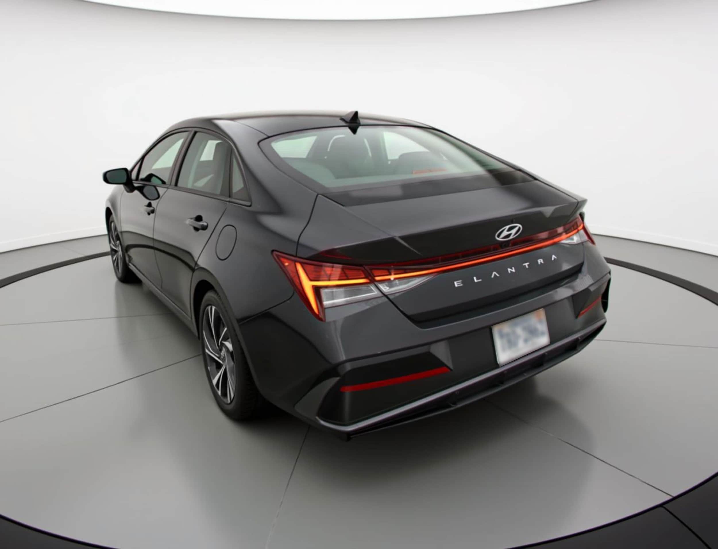 Thumbnail: 2025 Hyundai Elantra - 5