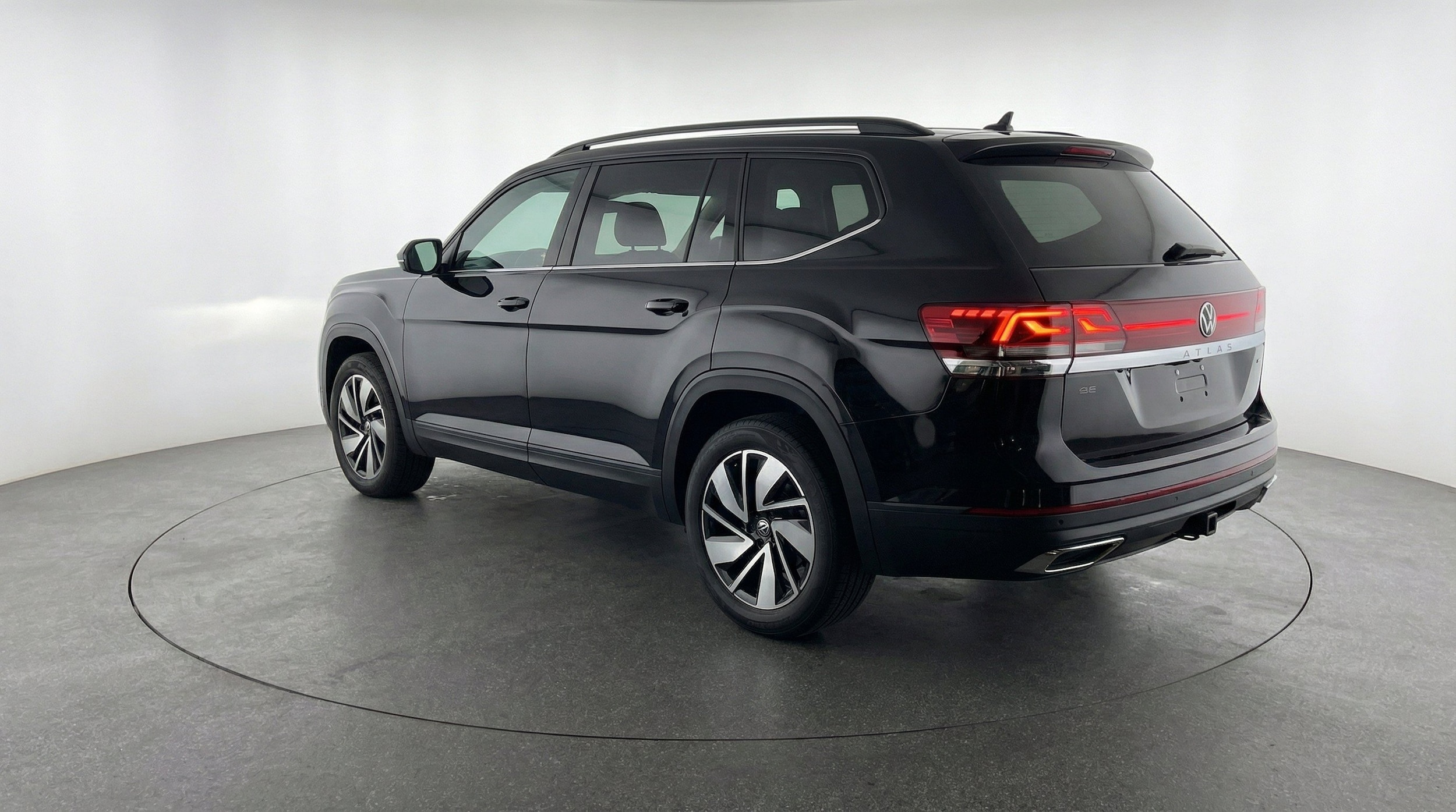 Thumbnail: 2026 Volkswagen Atlas - 6