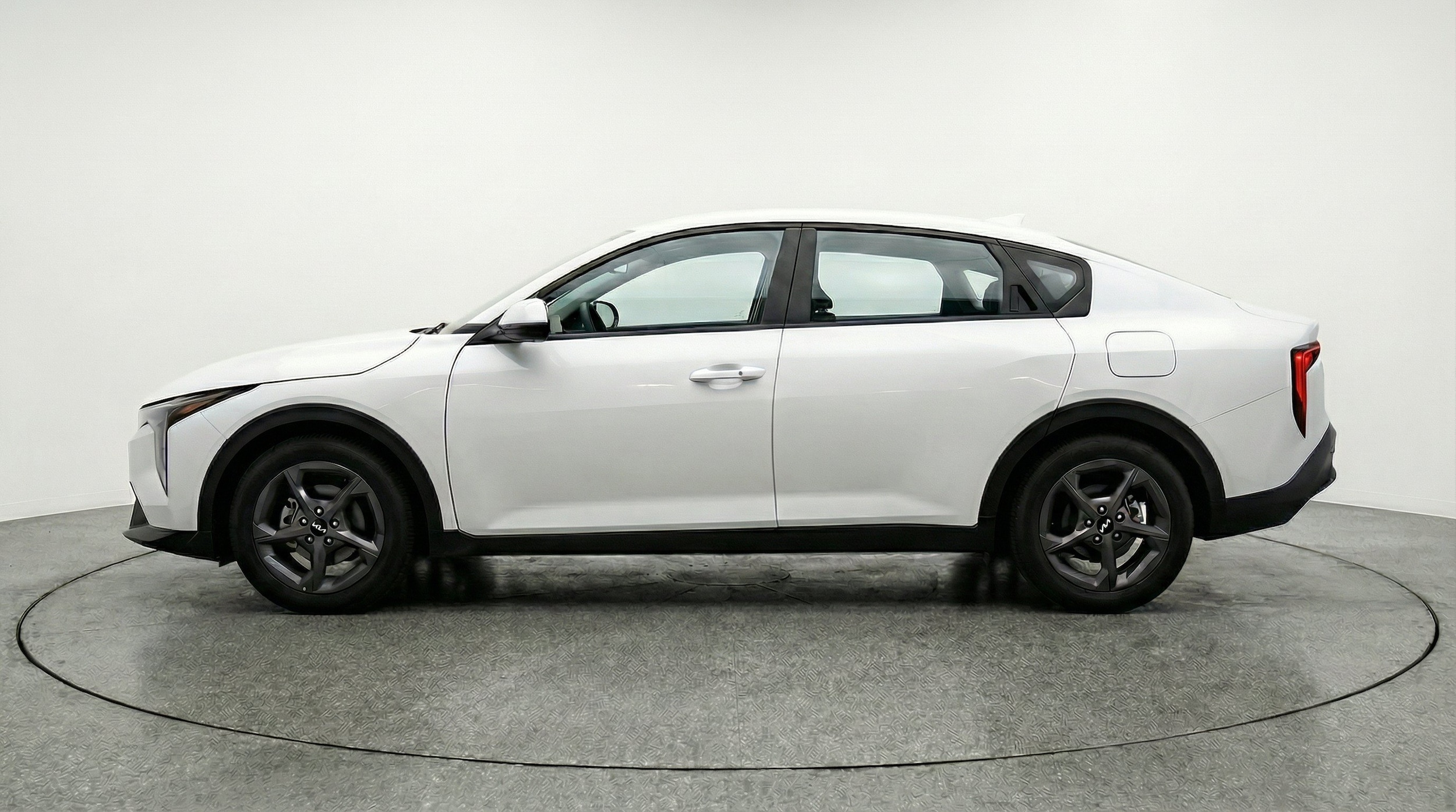 Thumbnail: 2025 Kia K4 - 5