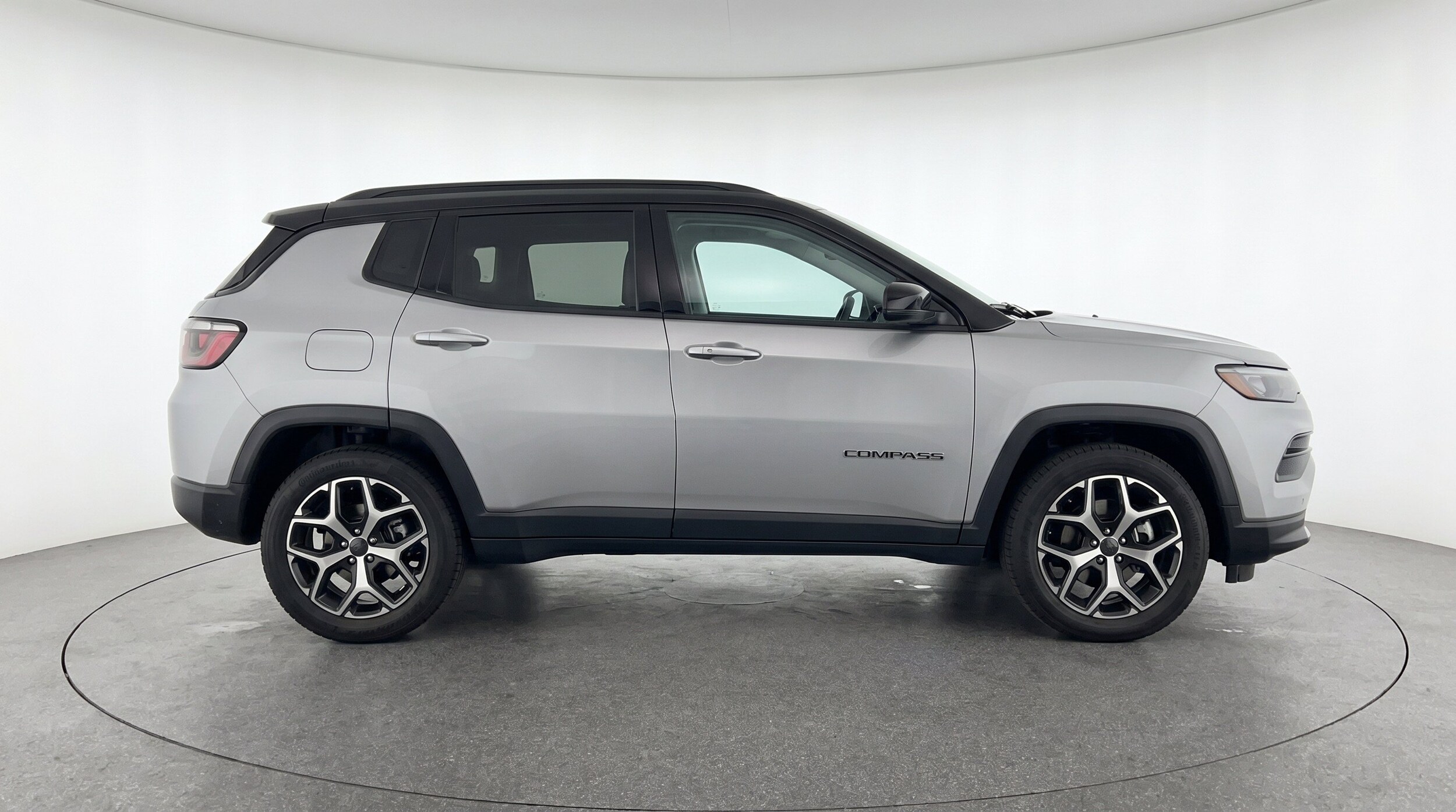 Thumbnail: 2025 Jeep Compass - 11