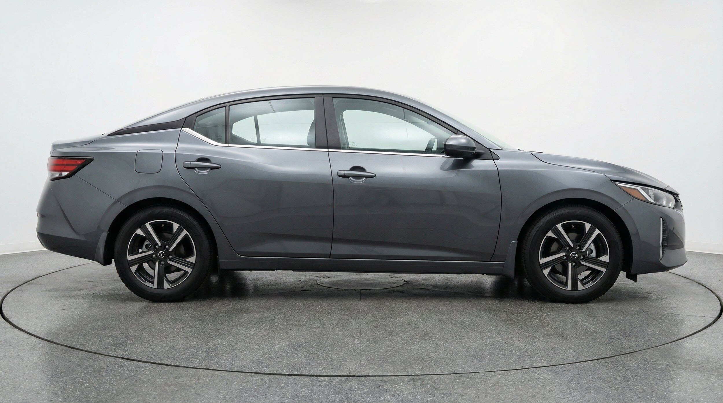 Thumbnail: 2025 Nissan Sentra - 11