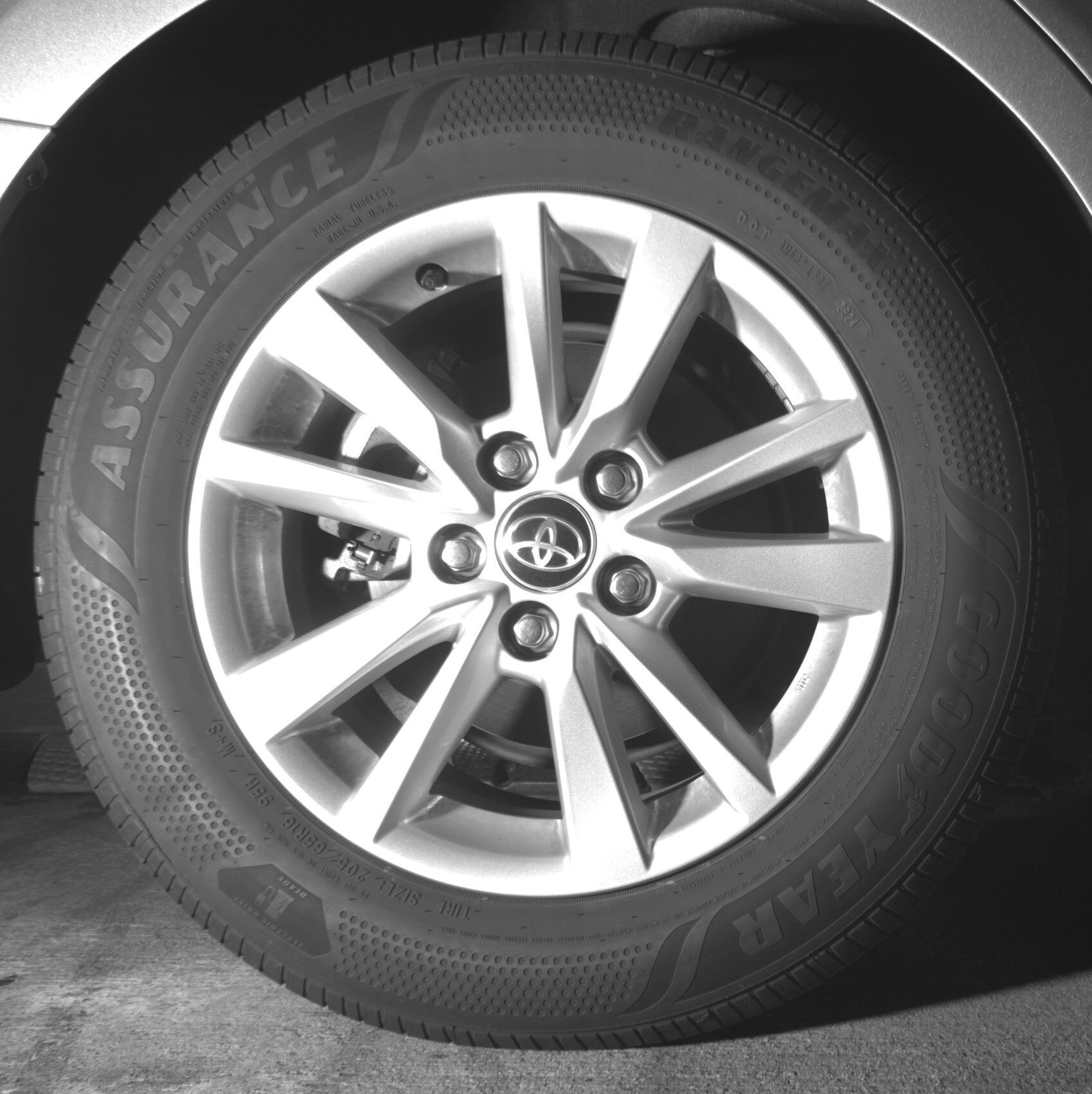 Thumbnail: 2025 Toyota Camry - 12