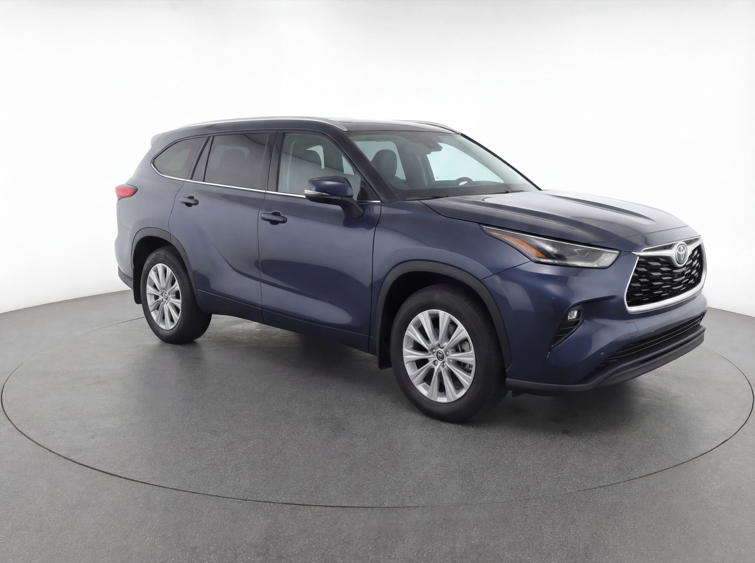 Thumbnail: 2024 Toyota Grand Highlander - 1