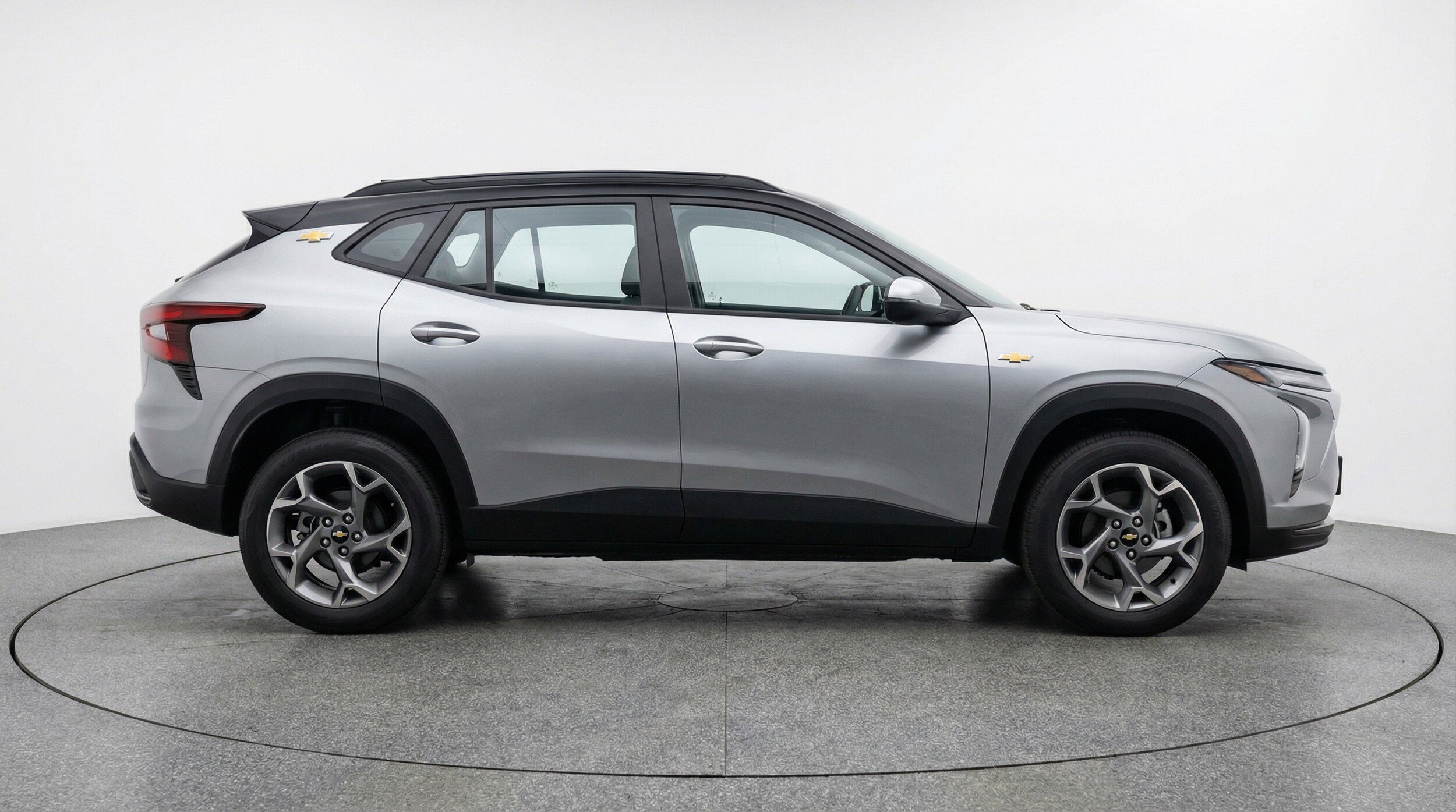 Thumbnail: 2025 Chevrolet Trax - 11