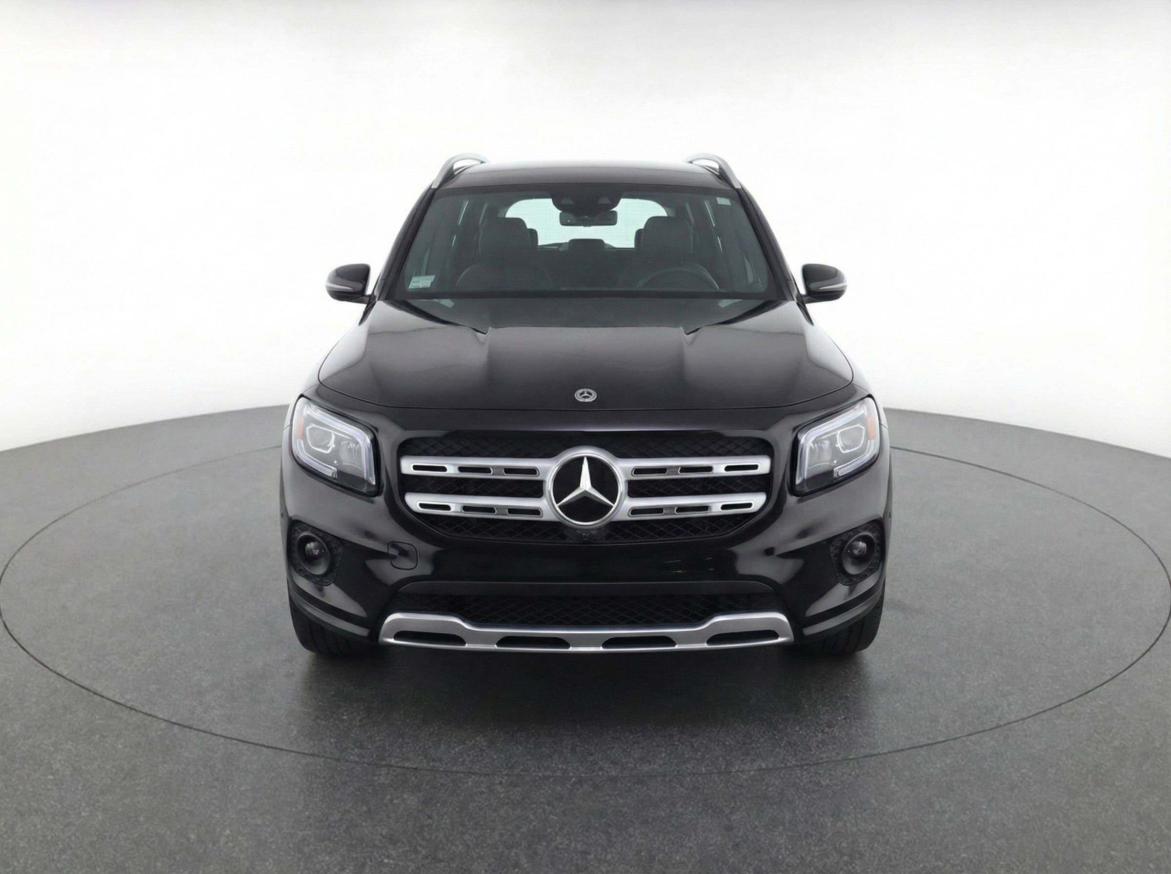 Thumbnail: 2025 Mercedes-Benz GLB - 2