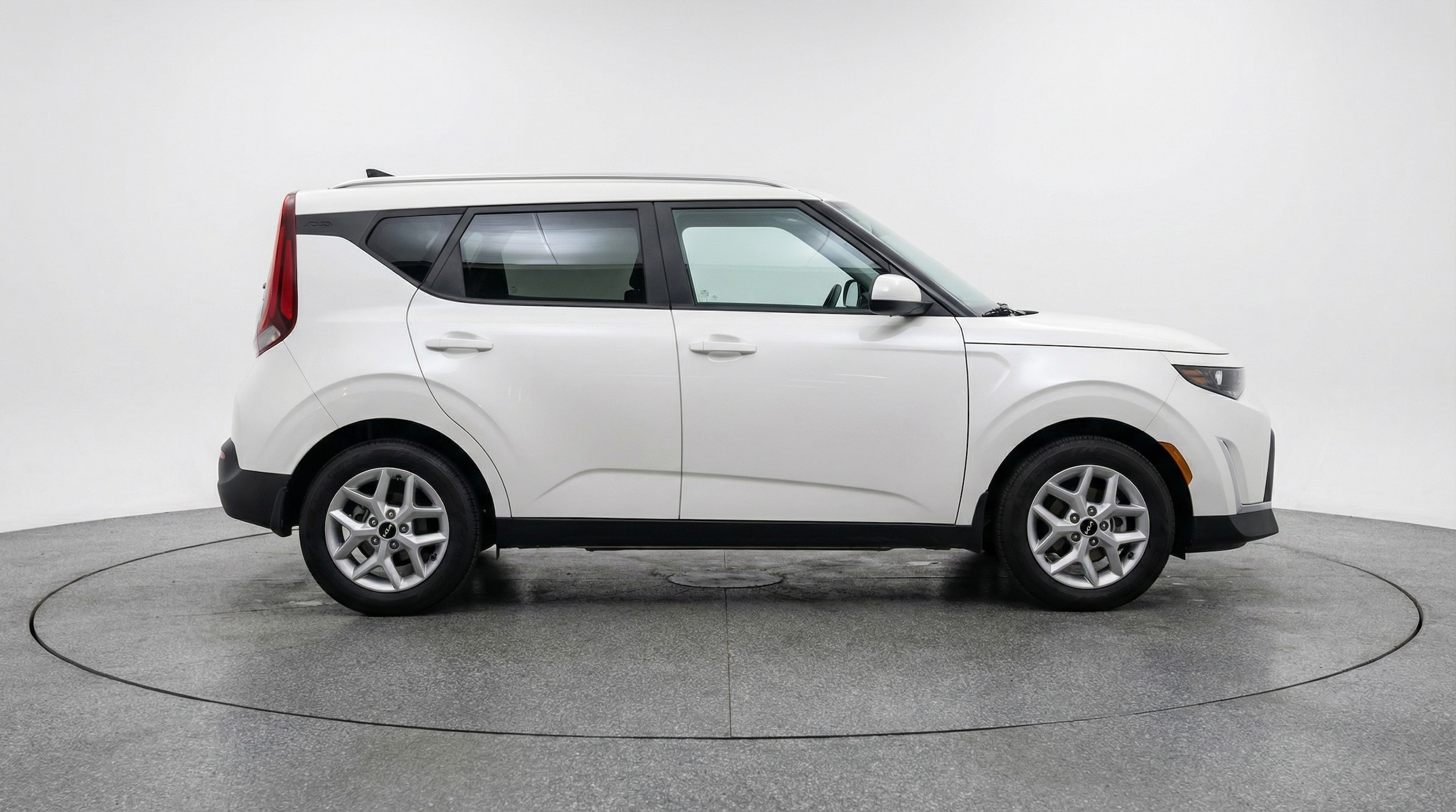 Thumbnail: 2025 Kia Soul - 8