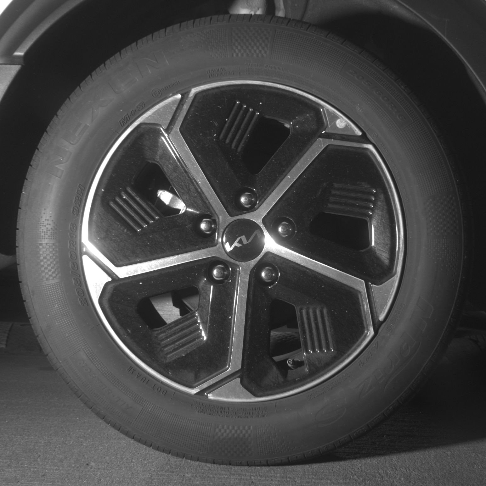 Thumbnail: 2026 Kia Niro - 15
