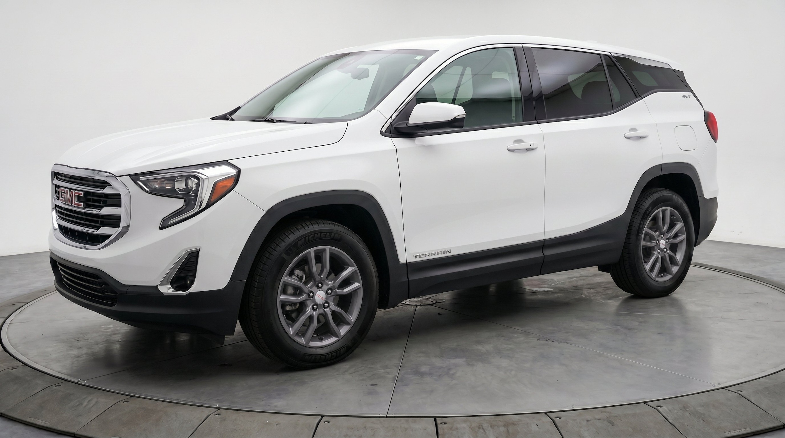Thumbnail: 2024 GMC Terrain - 3